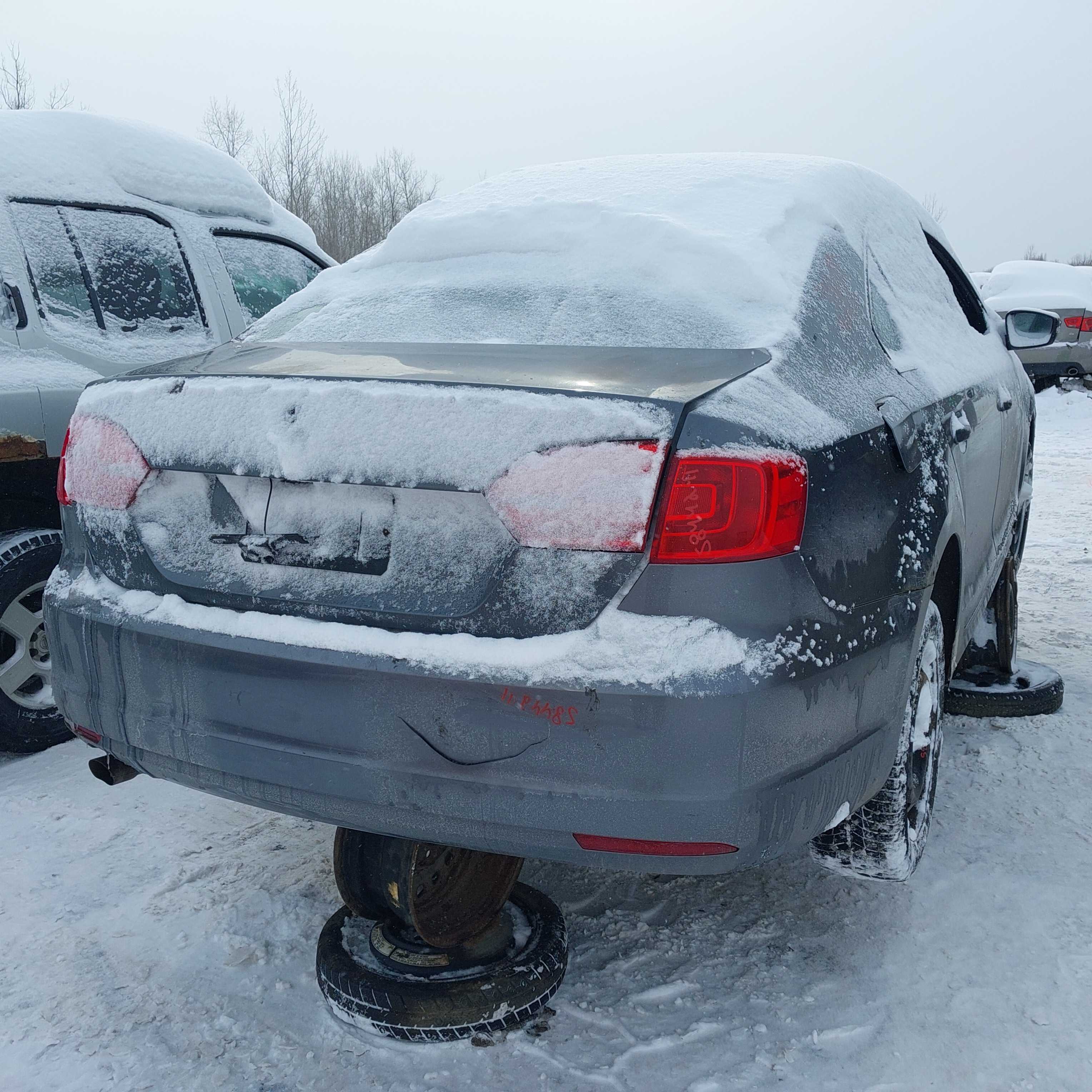 VOLKSWAGEN JETTA 2011