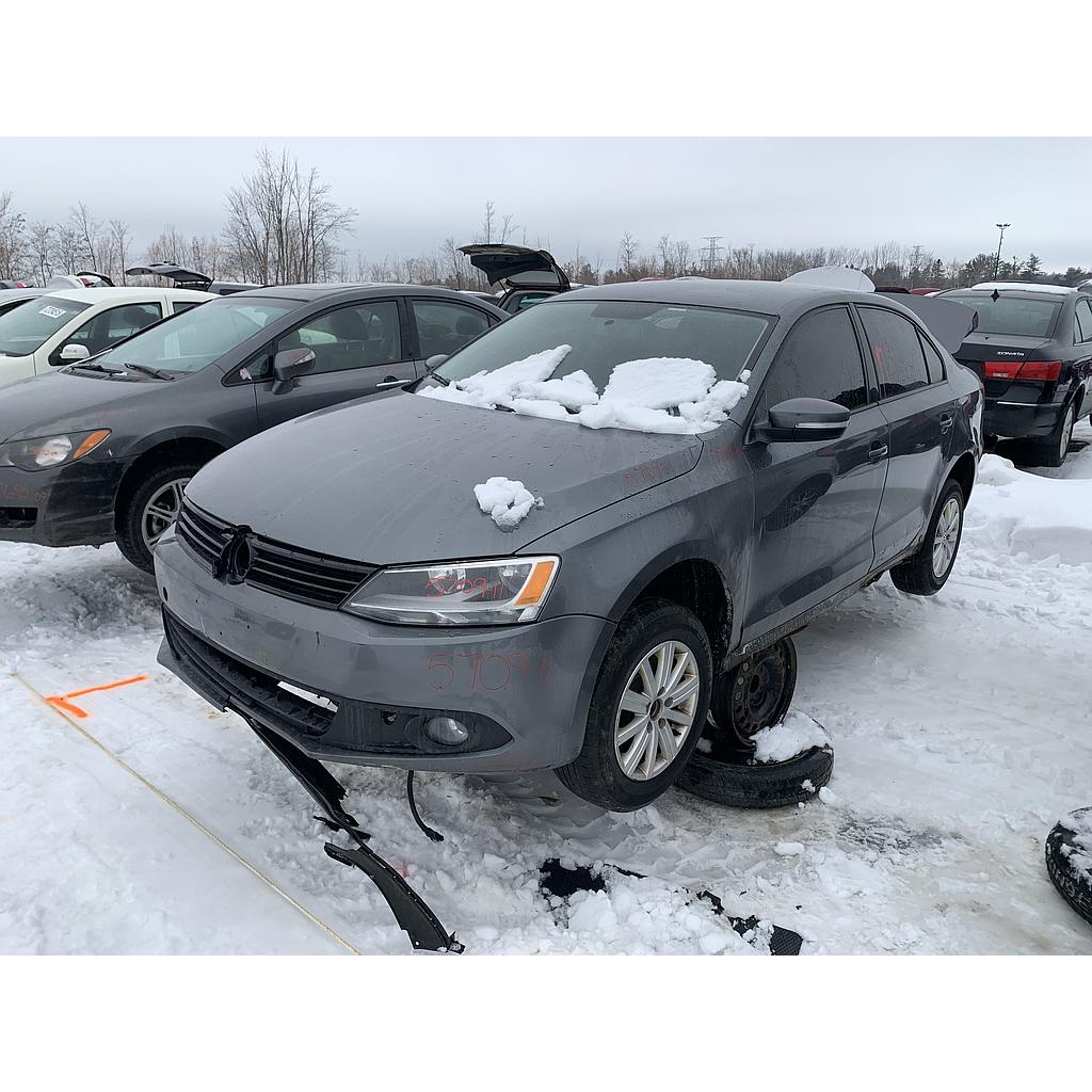 VOLKSWAGEN JETTA 2011