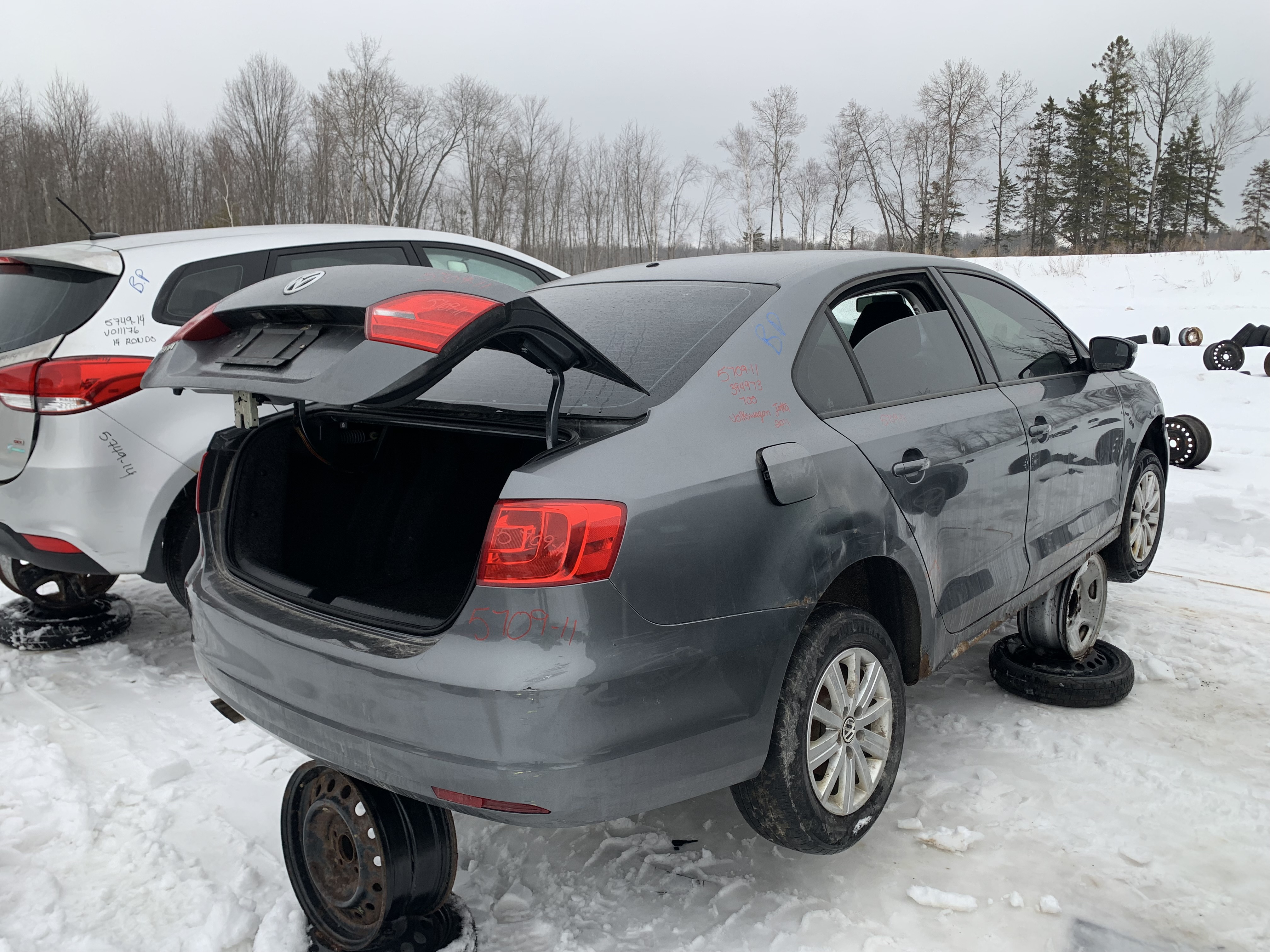 VOLKSWAGEN JETTA 2011