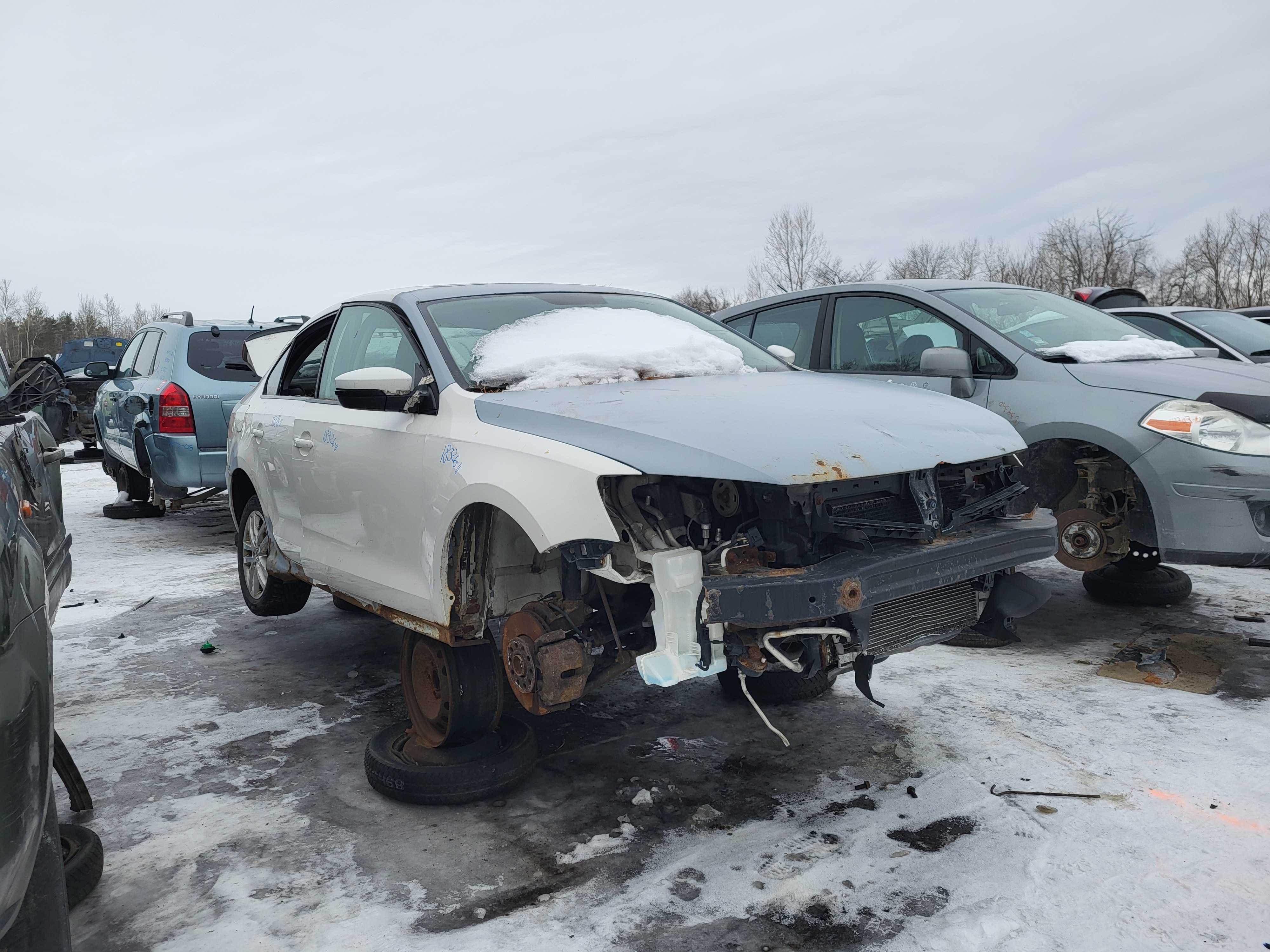 VOLKSWAGEN JETTA 2011