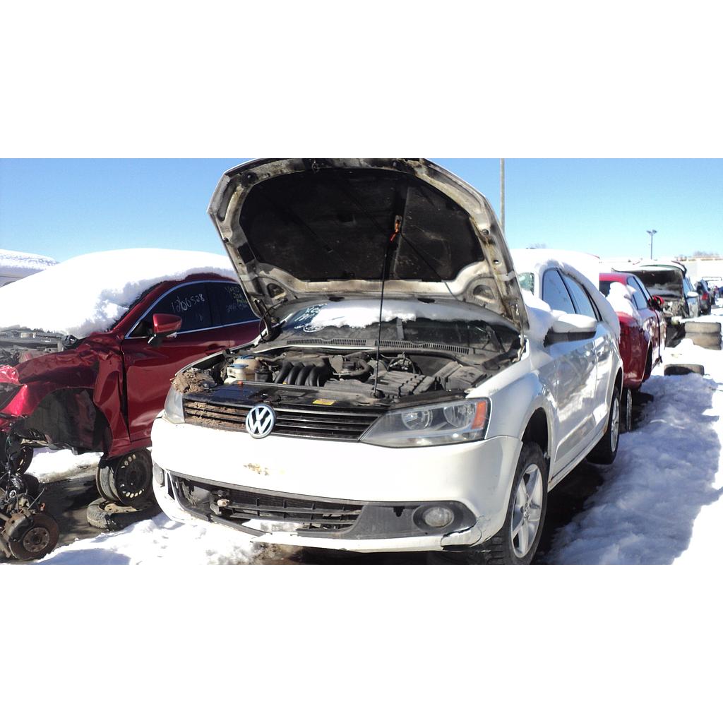 VOLKSWAGEN JETTA 2011