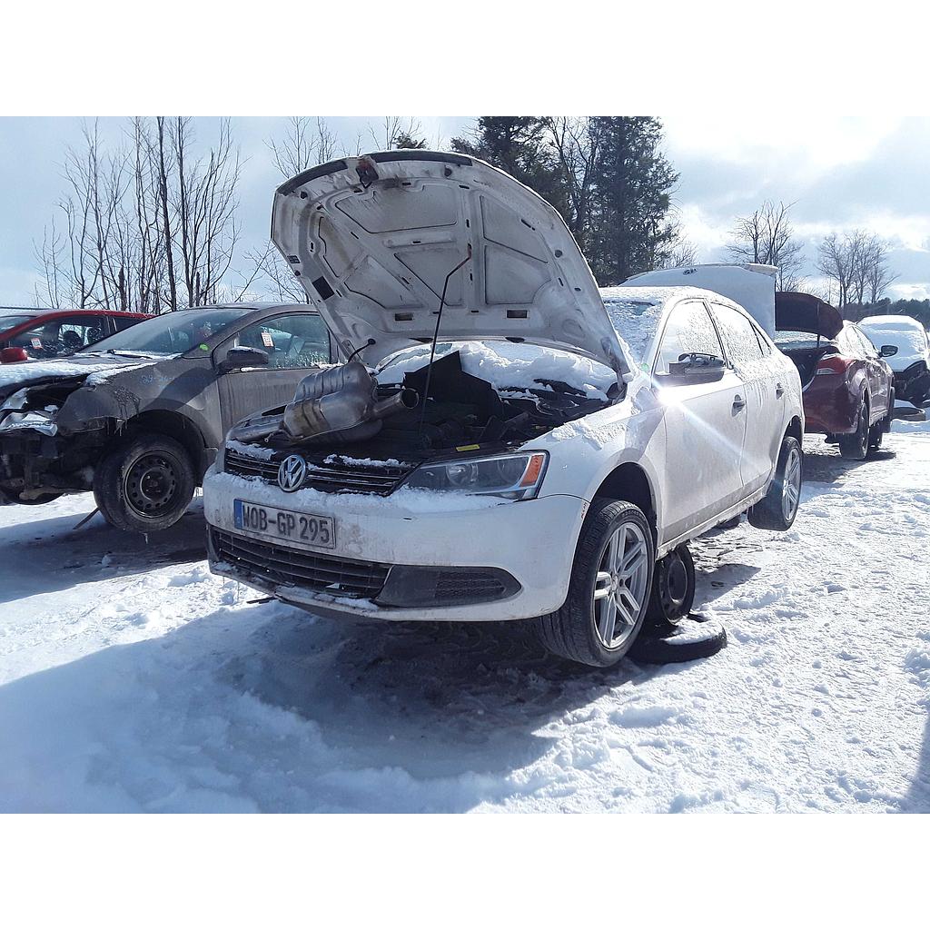 VOLKSWAGEN JETTA 2011