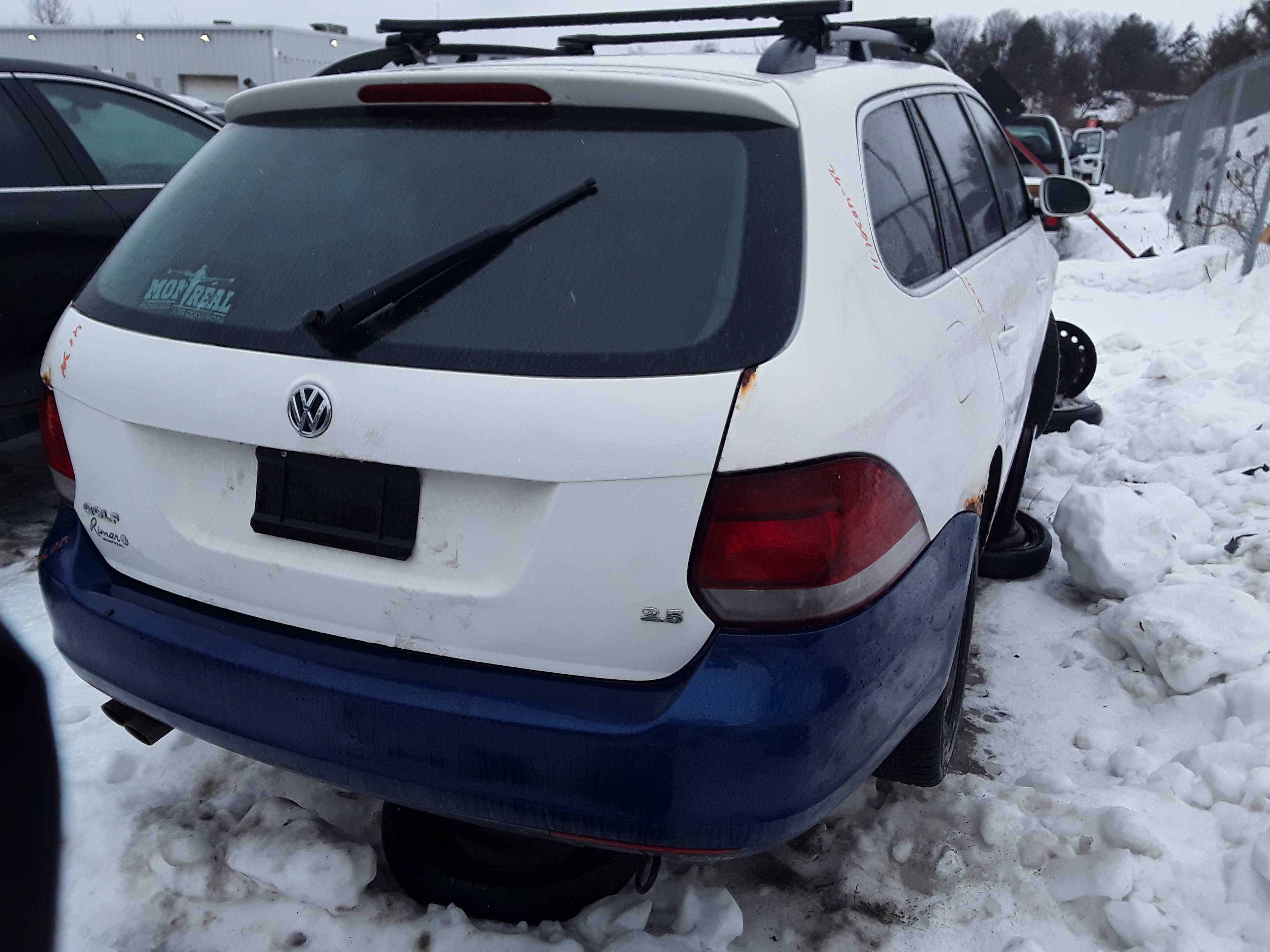VOLKSWAGEN JETTA 2011
