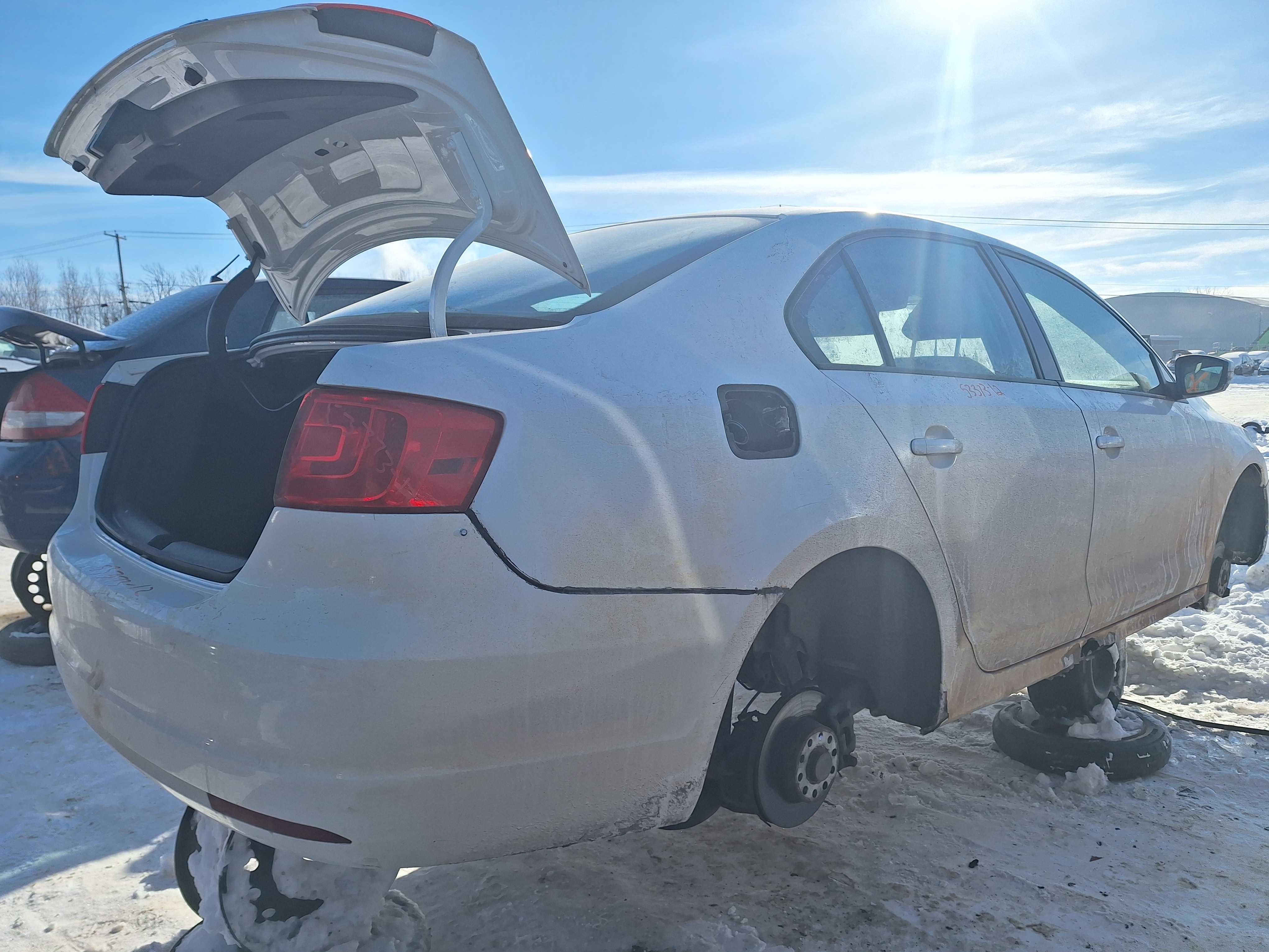 VOLKSWAGEN JETTA 2012