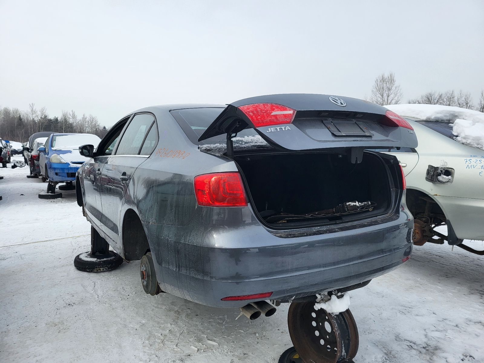 VOLKSWAGEN JETTA 2012