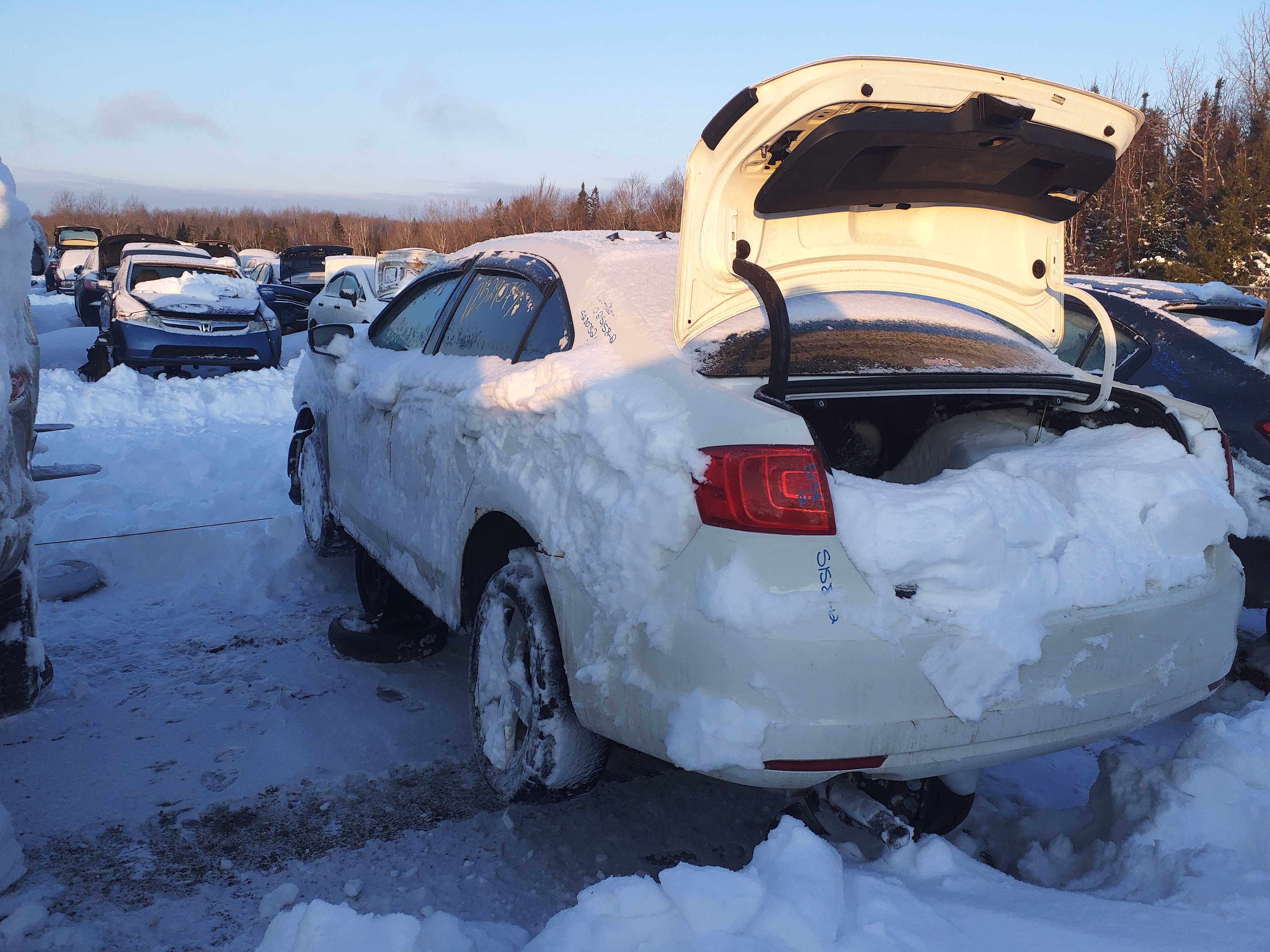 VOLKSWAGEN JETTA 2012