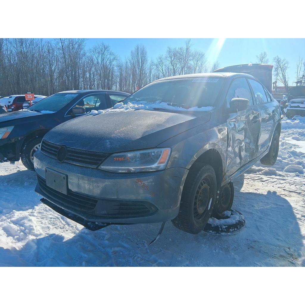 VOLKSWAGEN JETTA 2013