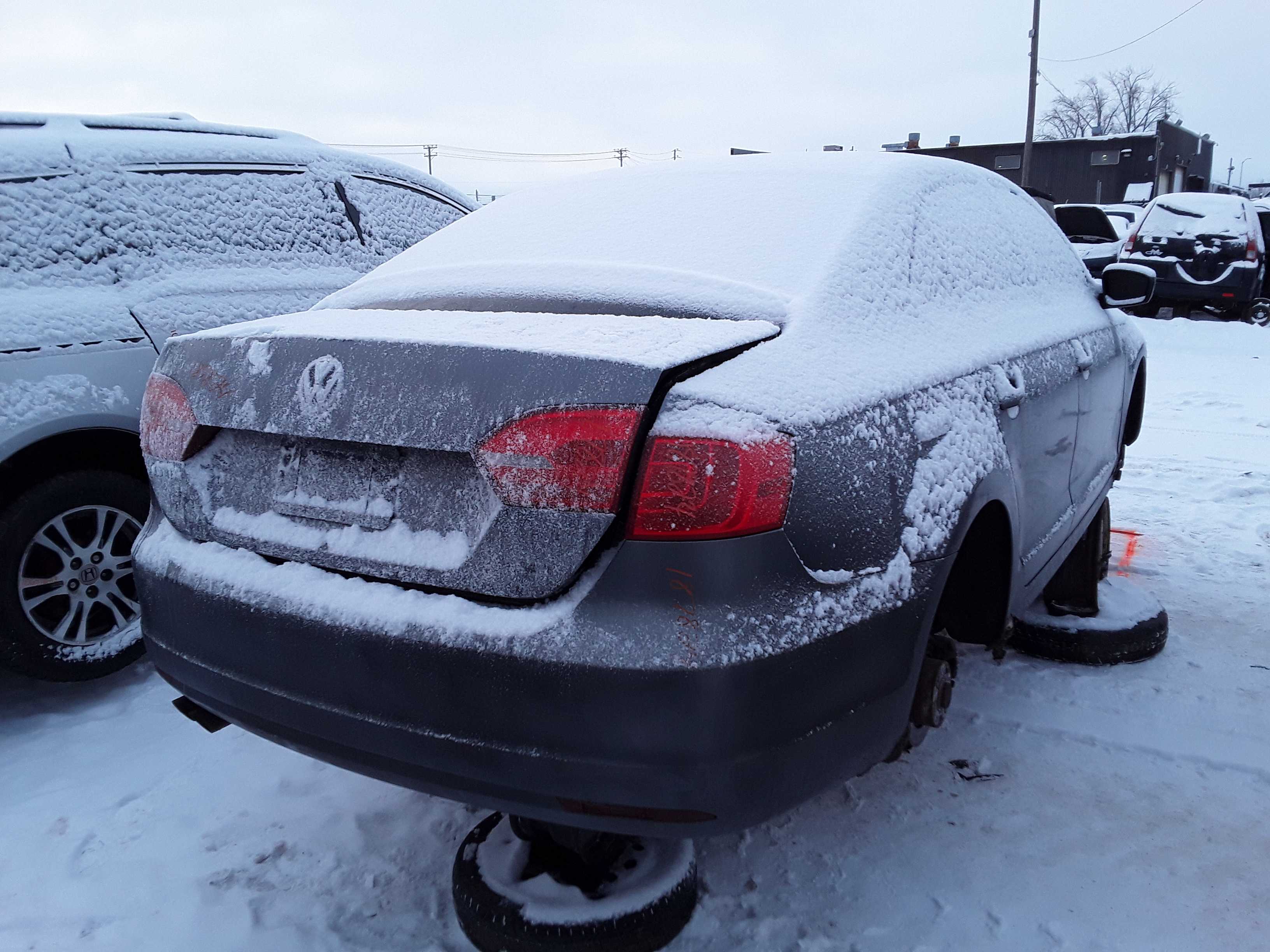 VOLKSWAGEN JETTA 2013