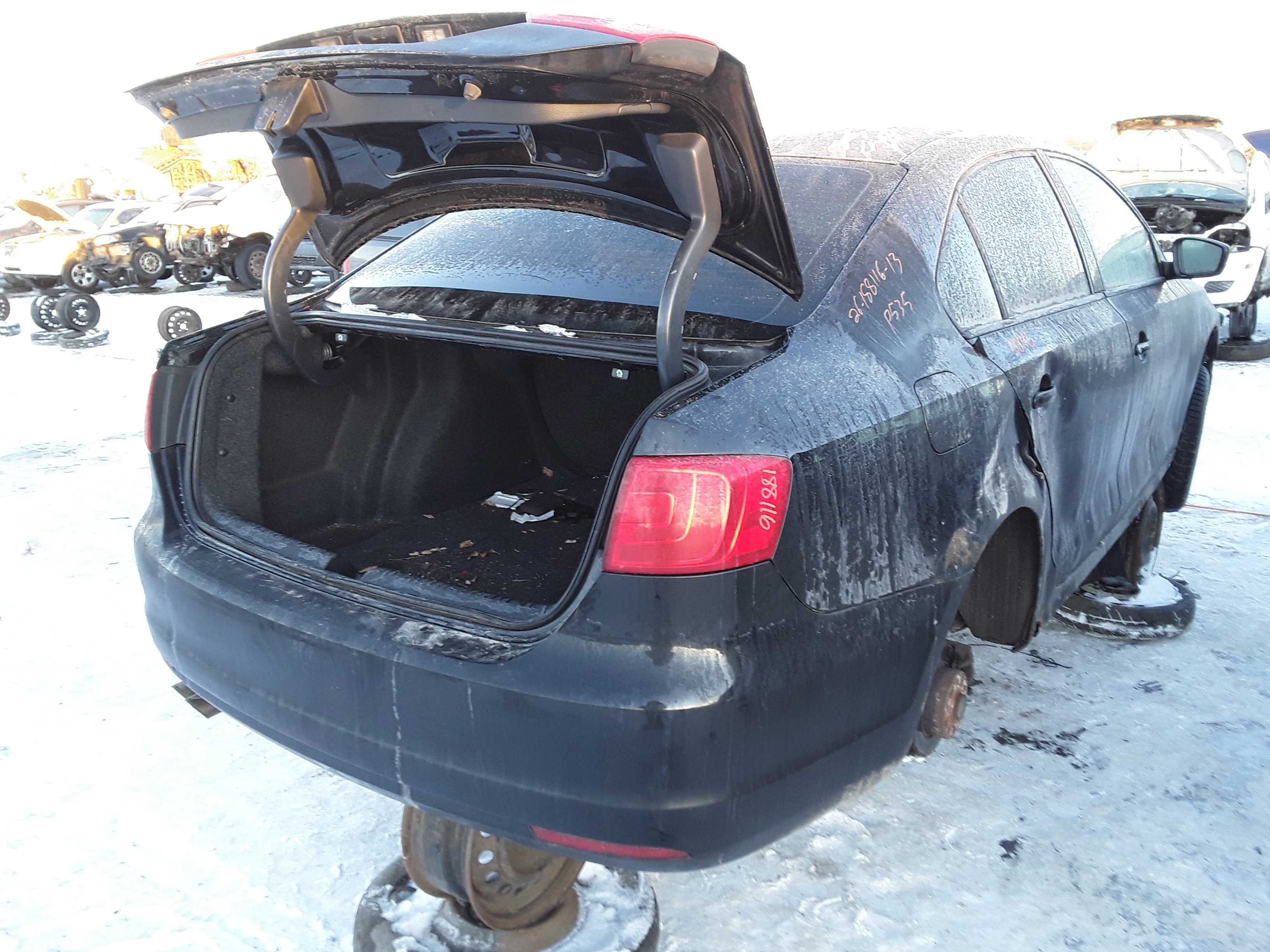 VOLKSWAGEN JETTA 2013