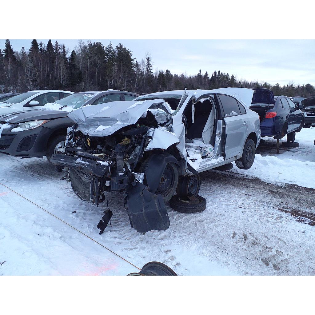 VOLKSWAGEN JETTA 2013