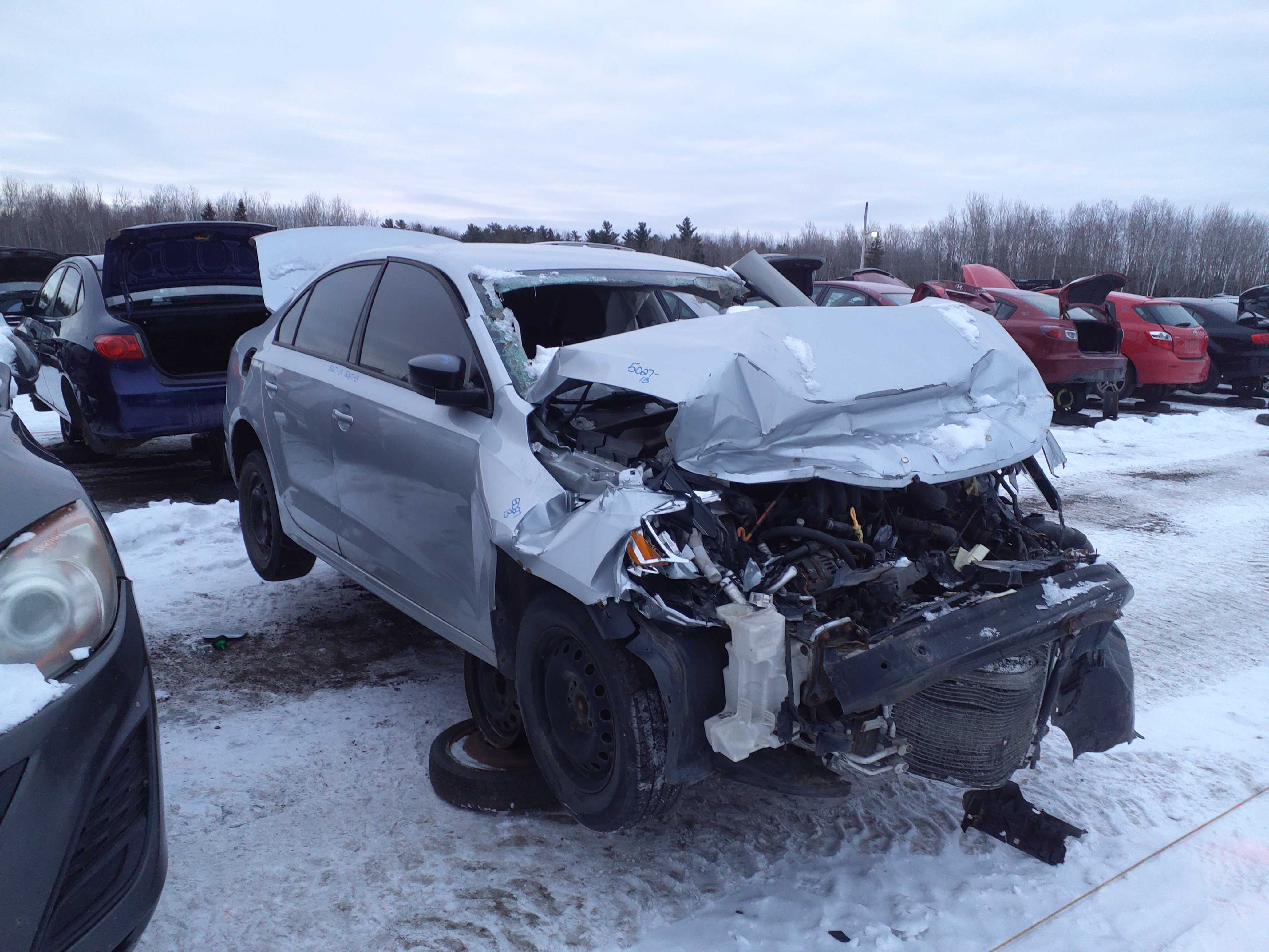 VOLKSWAGEN JETTA 2013