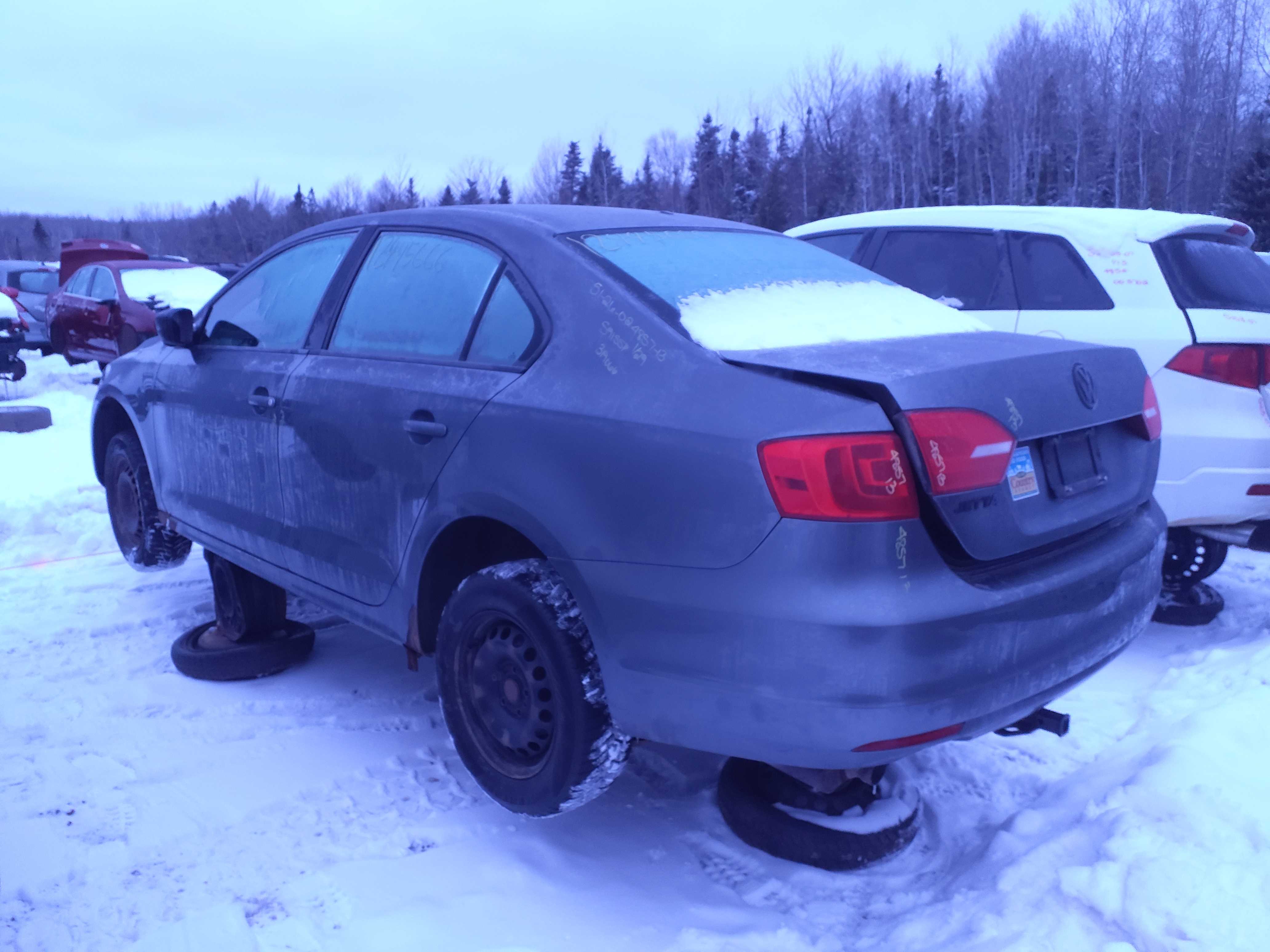 VOLKSWAGEN JETTA 2013