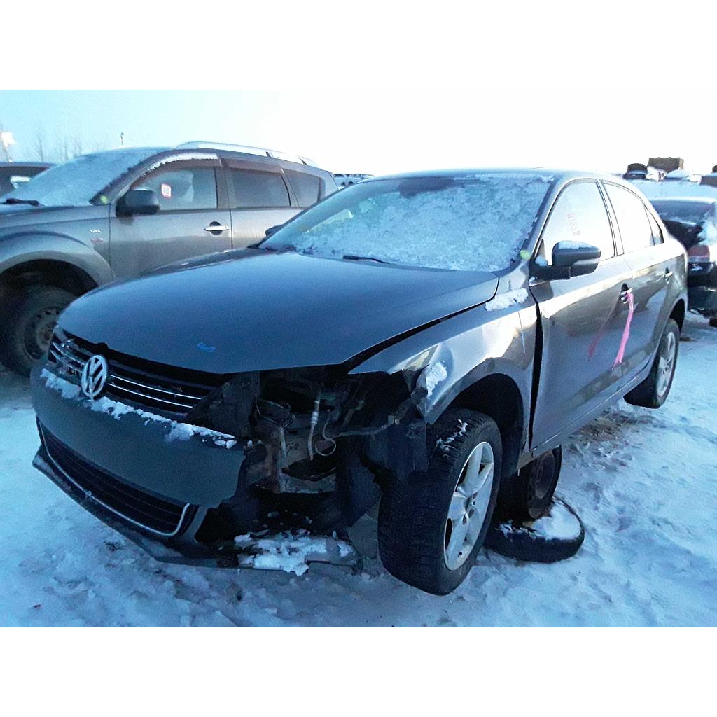 VOLKSWAGEN JETTA 2013
