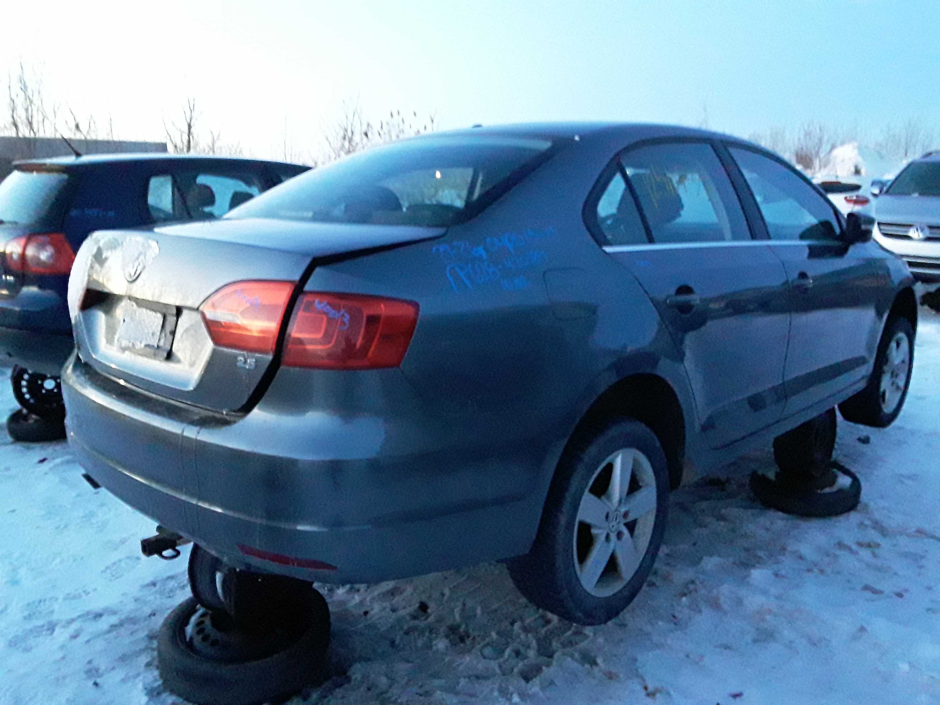 VOLKSWAGEN JETTA 2013