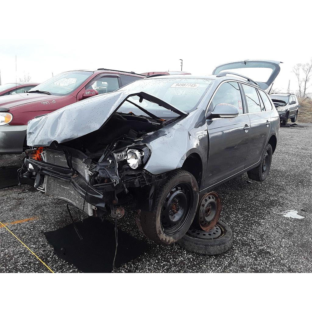 VOLKSWAGEN JETTA 2013