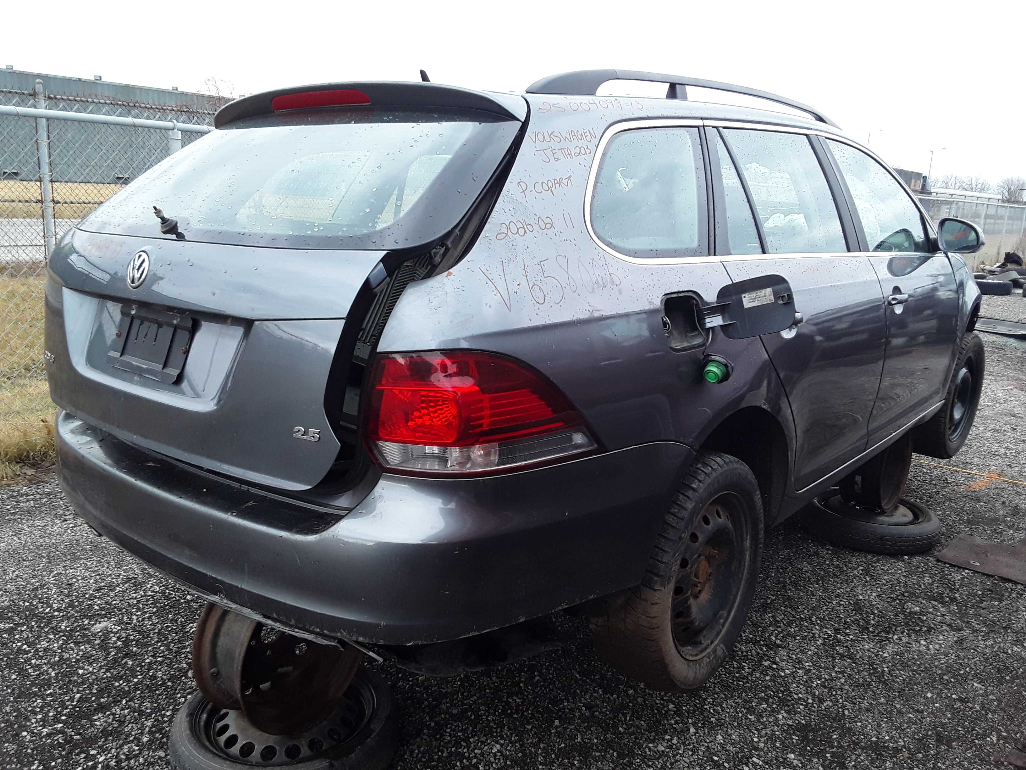 VOLKSWAGEN JETTA 2013