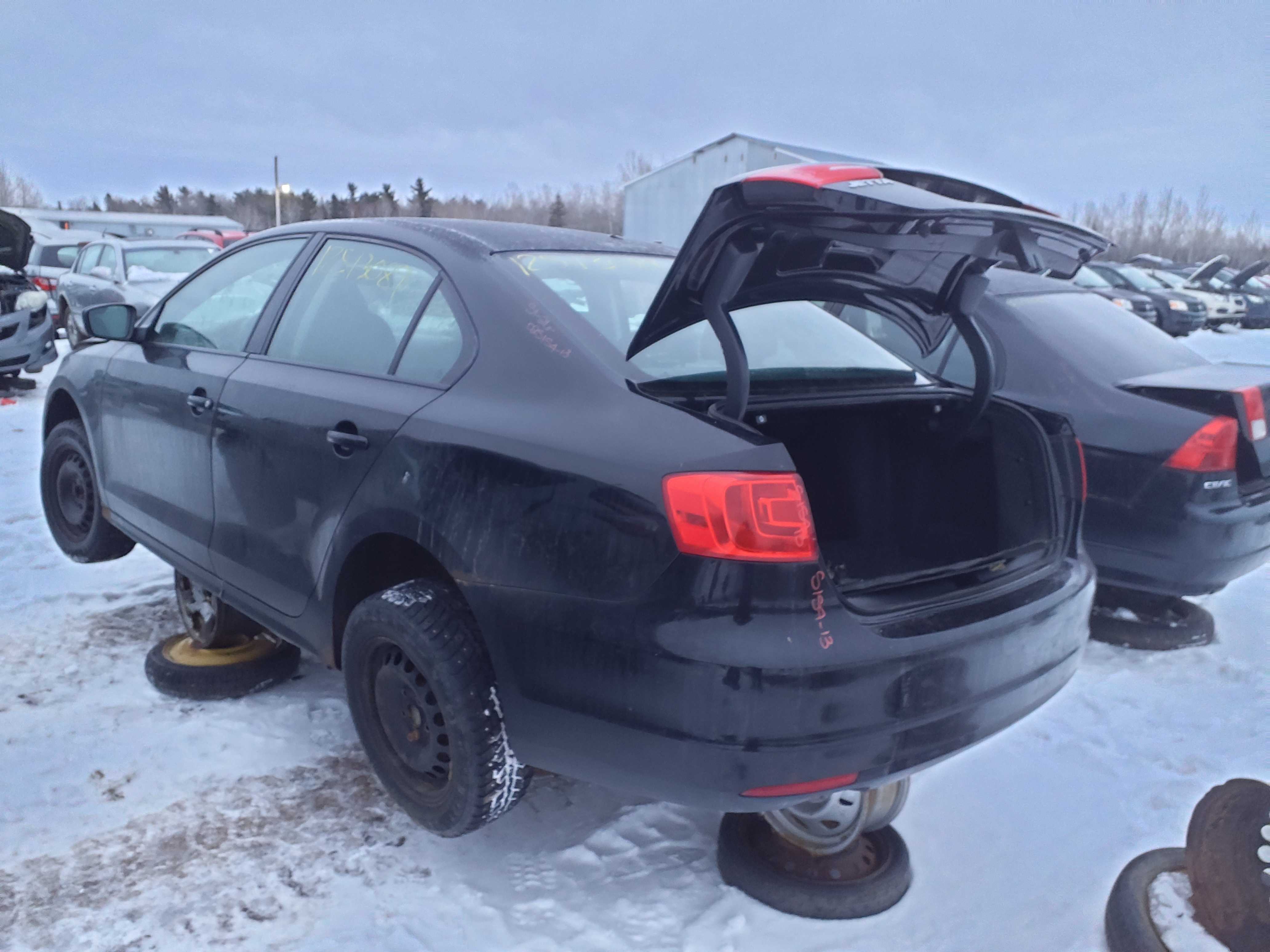 VOLKSWAGEN JETTA 2013