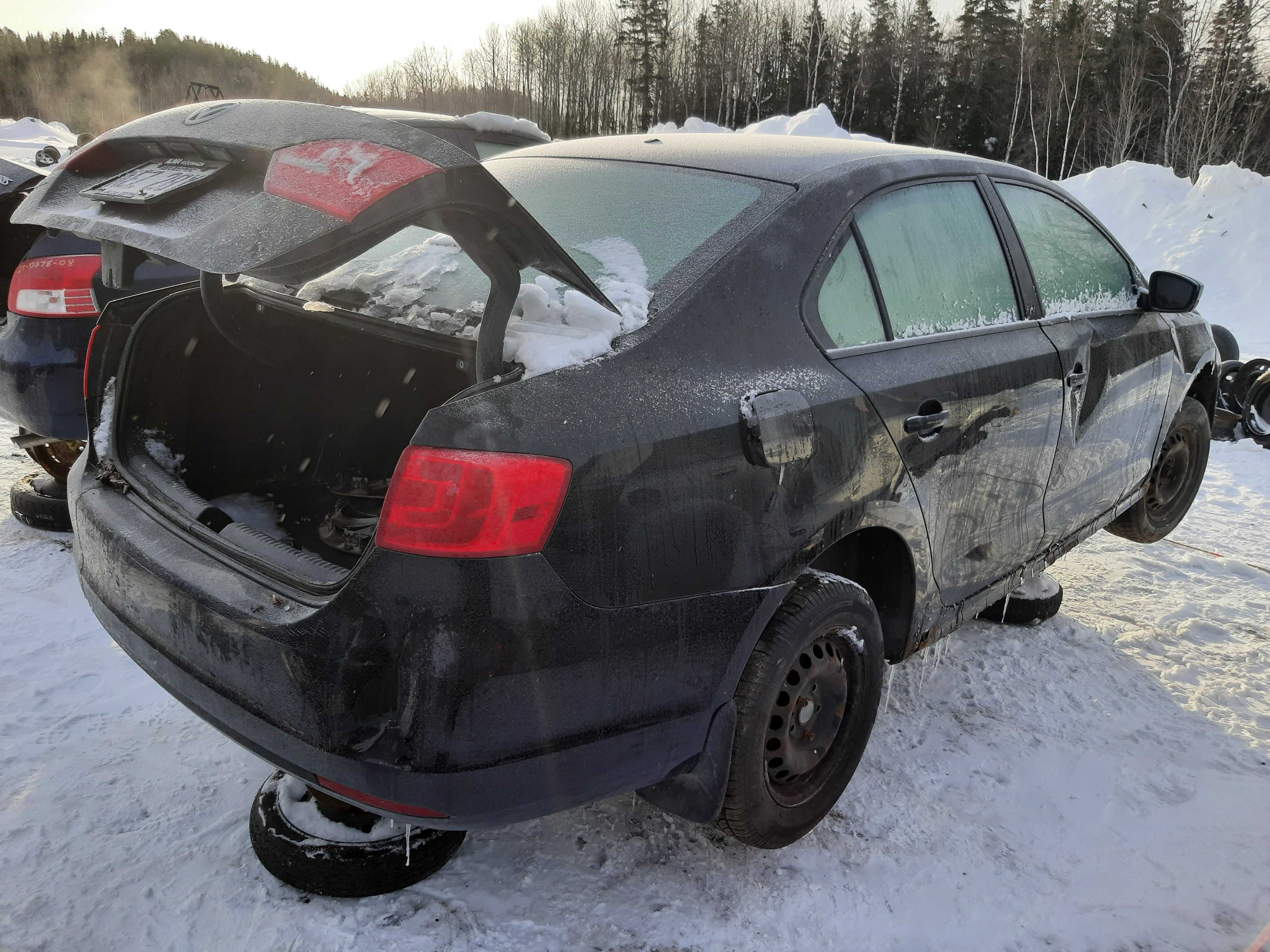 VOLKSWAGEN JETTA 2013