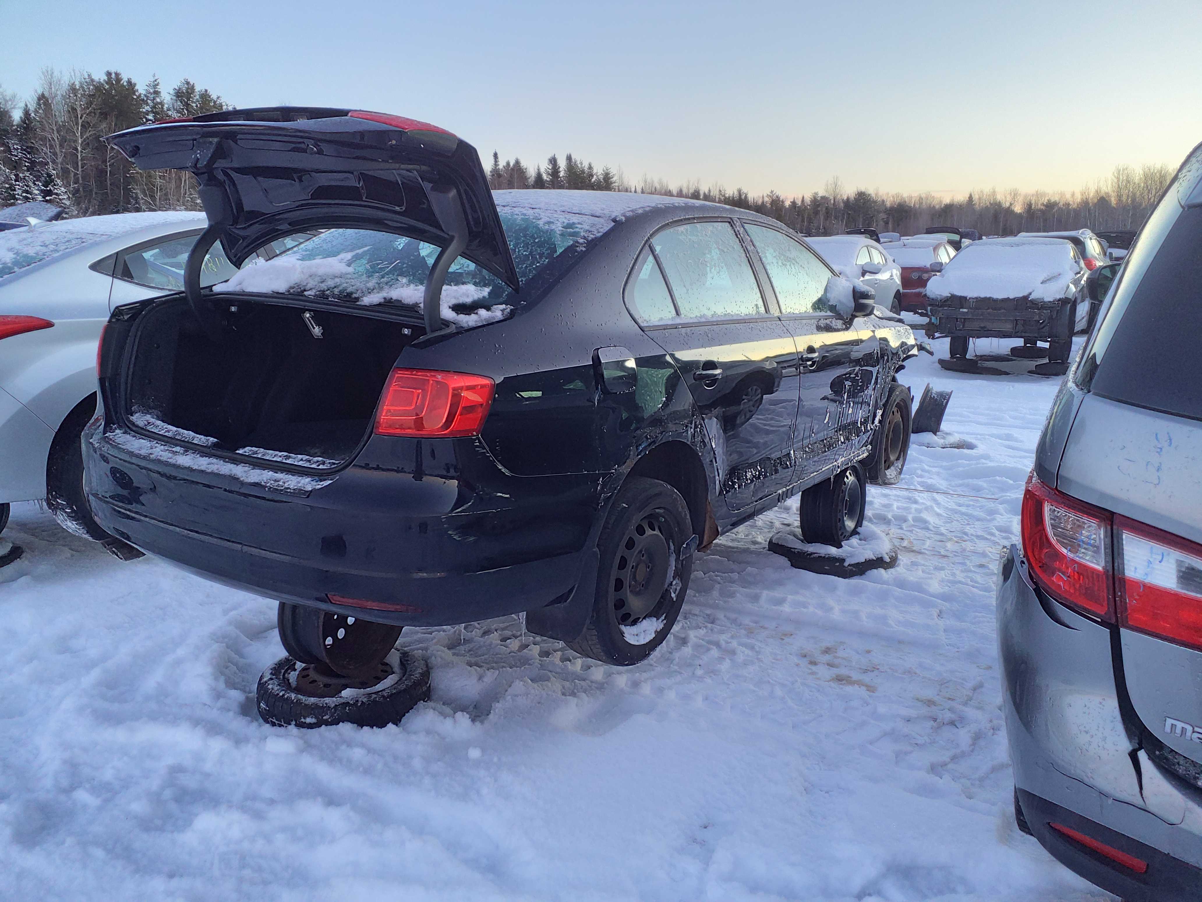 VOLKSWAGEN JETTA 2014