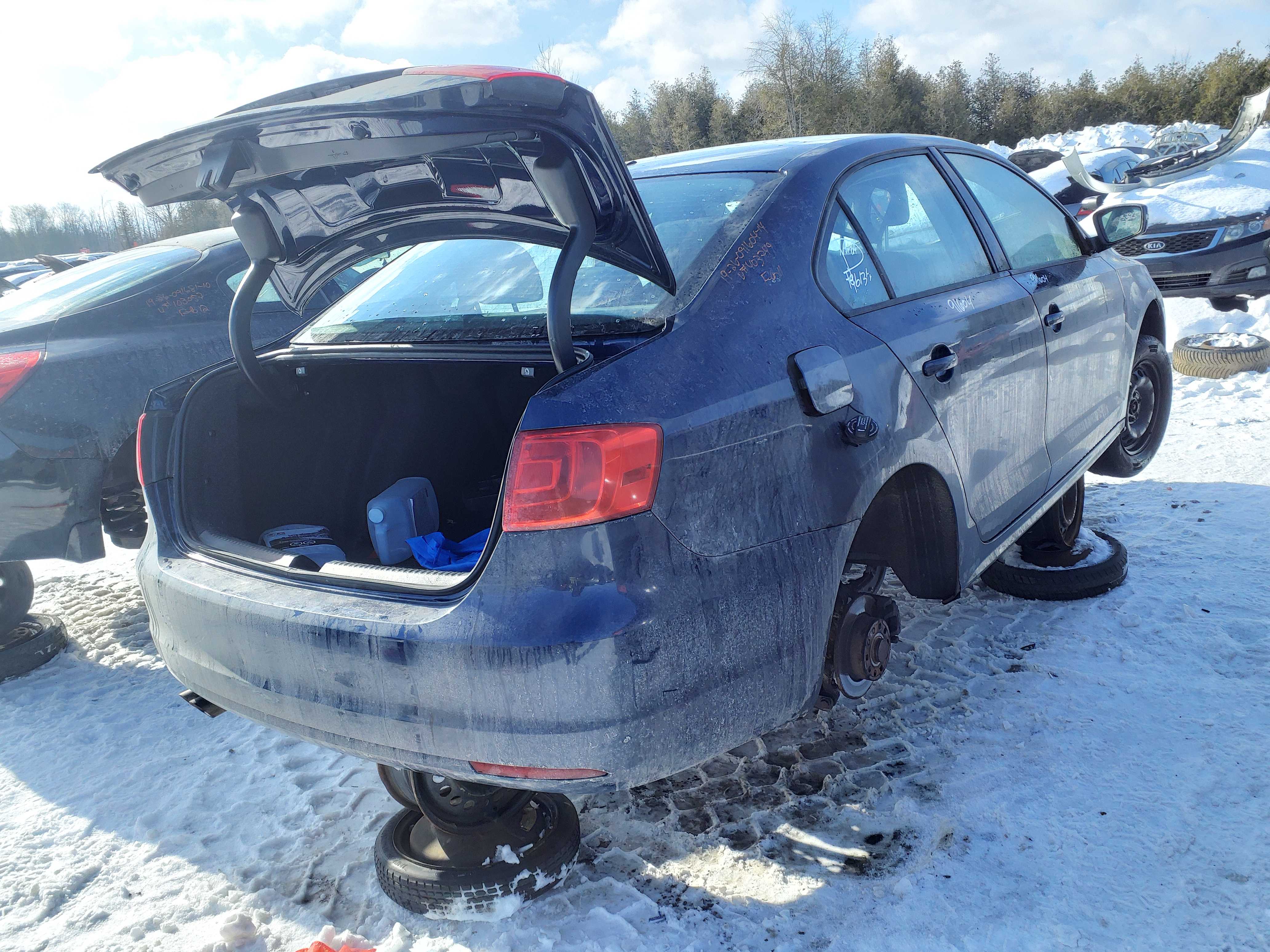 VOLKSWAGEN JETTA 2014