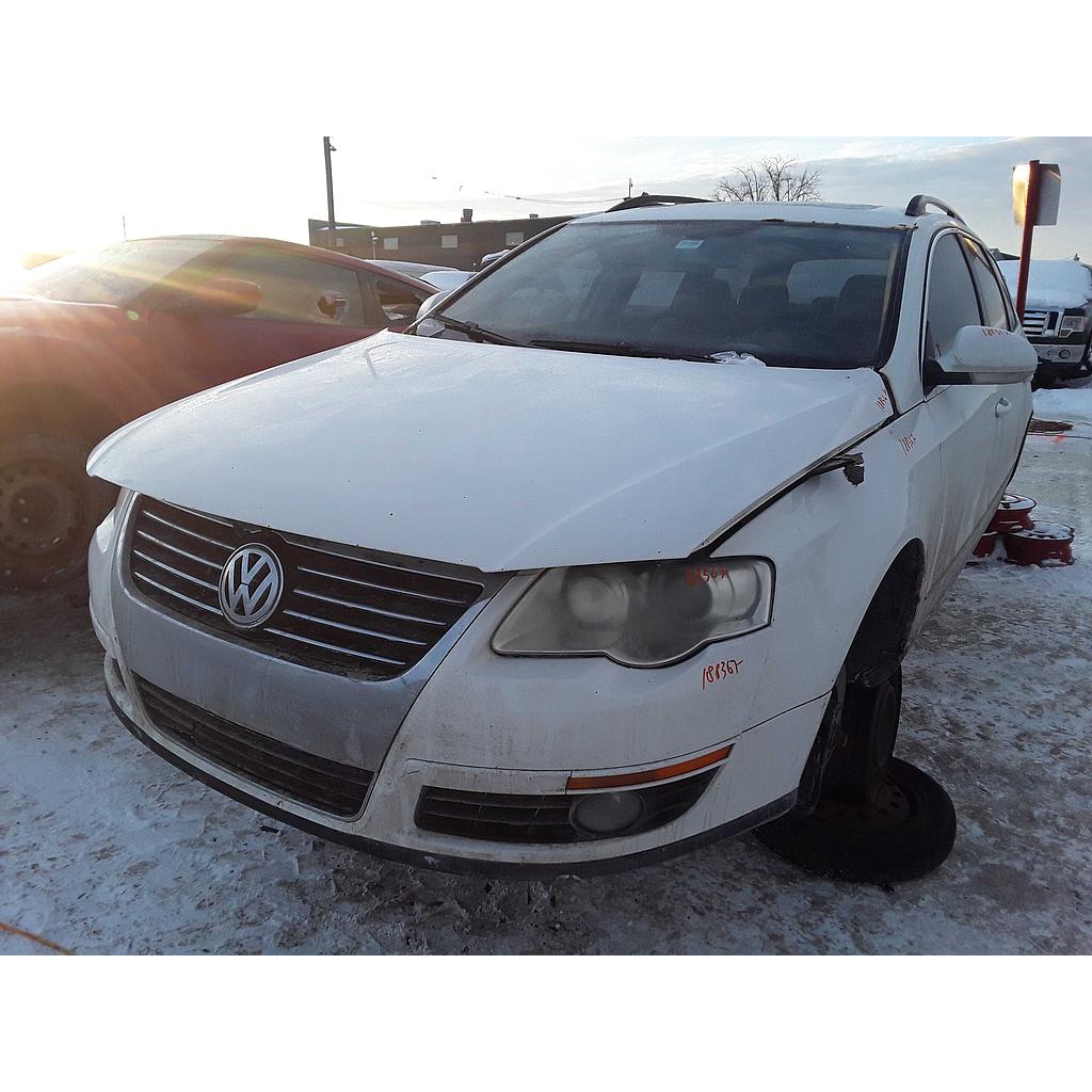 VOLKSWAGEN PASSAT 2008