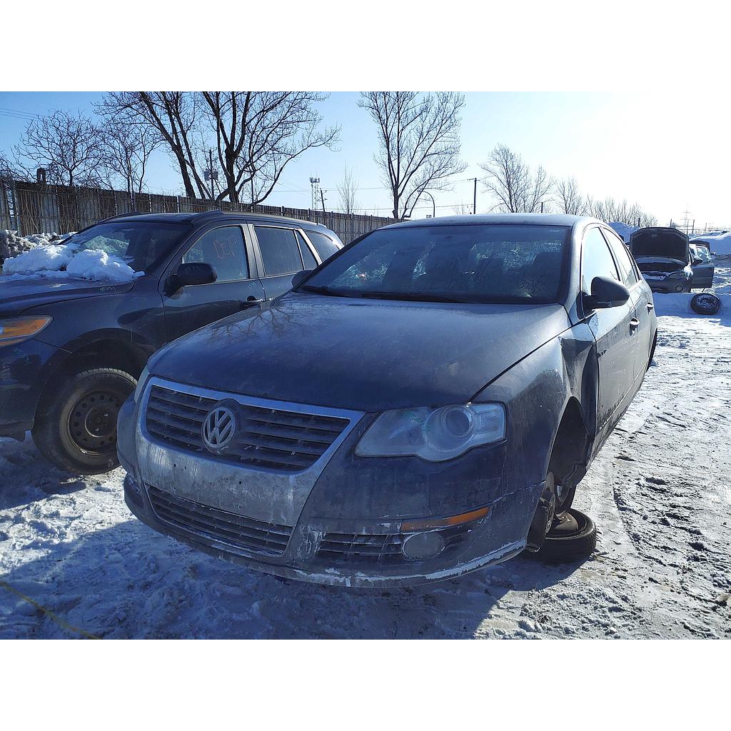 VOLKSWAGEN PASSAT 2010