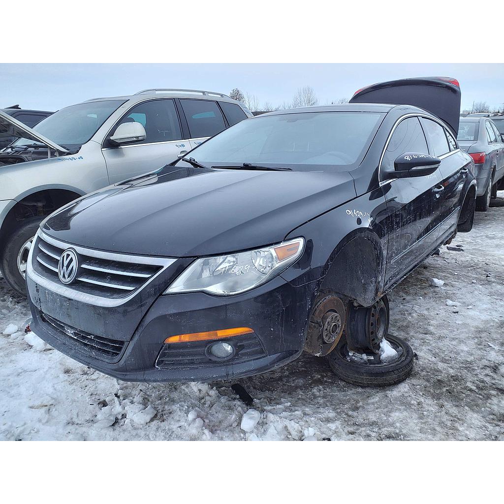 VOLKSWAGEN PASSAT 2012