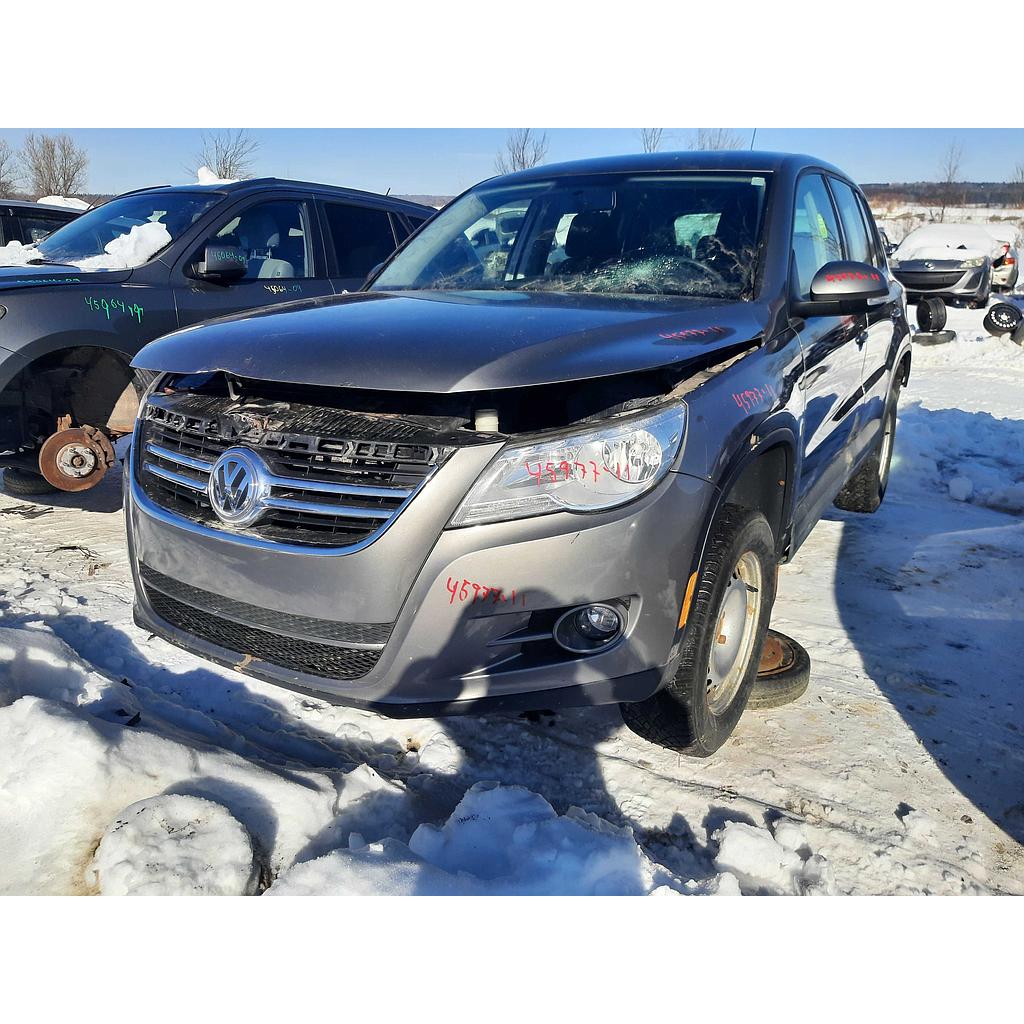 VOLKSWAGEN TIGUAN 2011