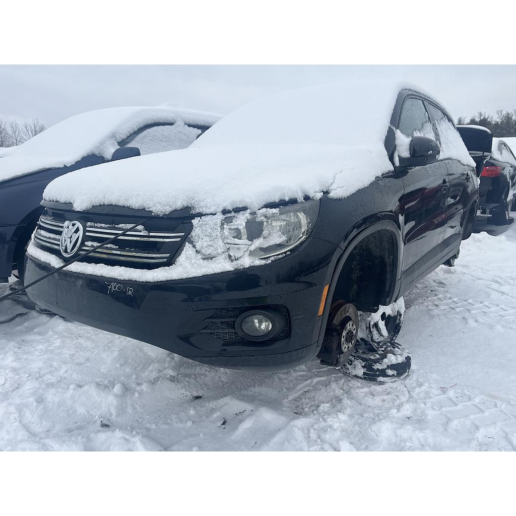 VOLKSWAGEN TIGUAN 2012