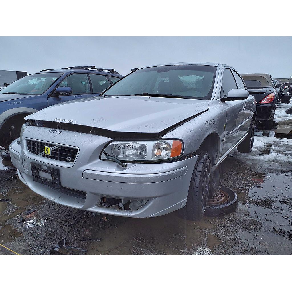 VOLVO S60 2005