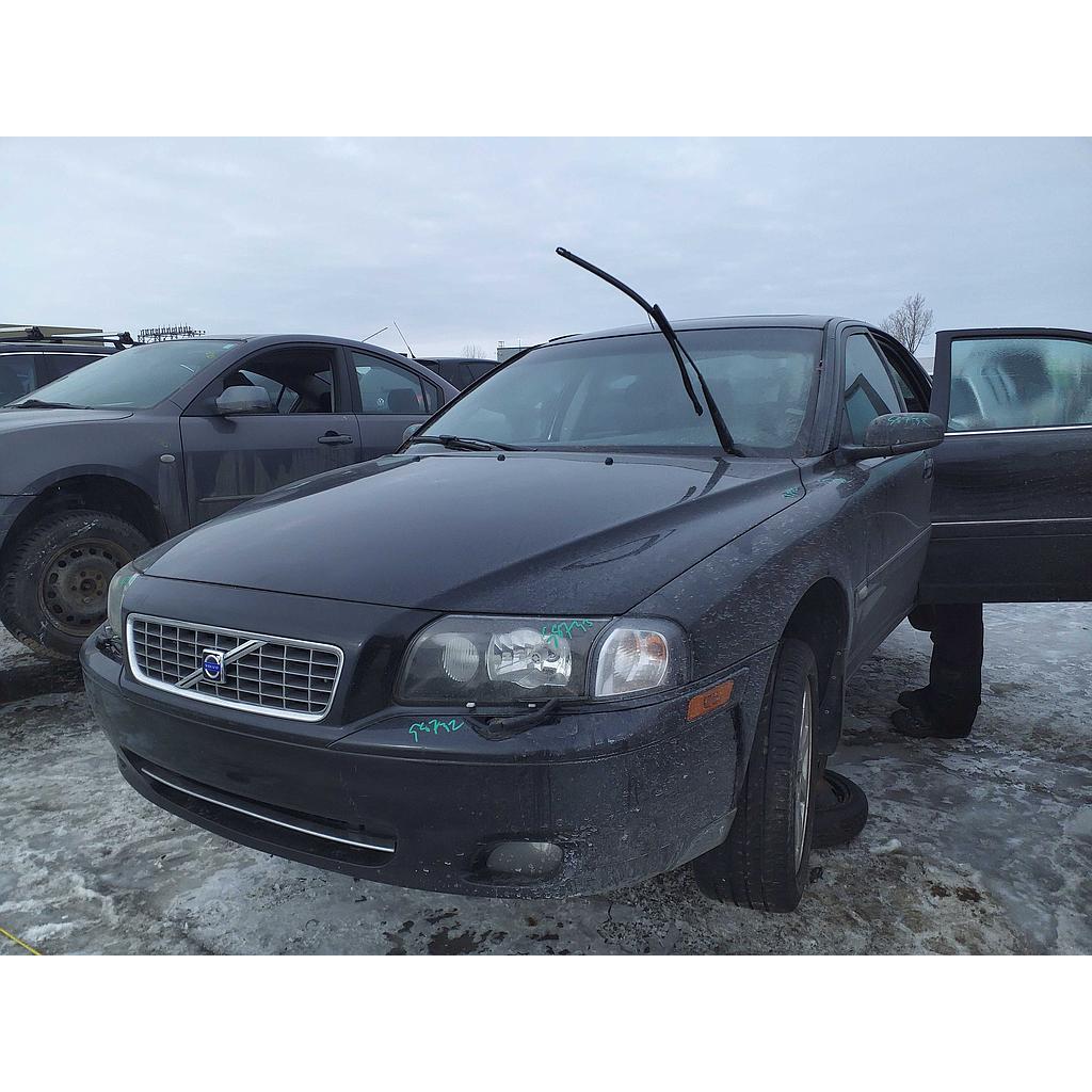 VOLVO S80 2004