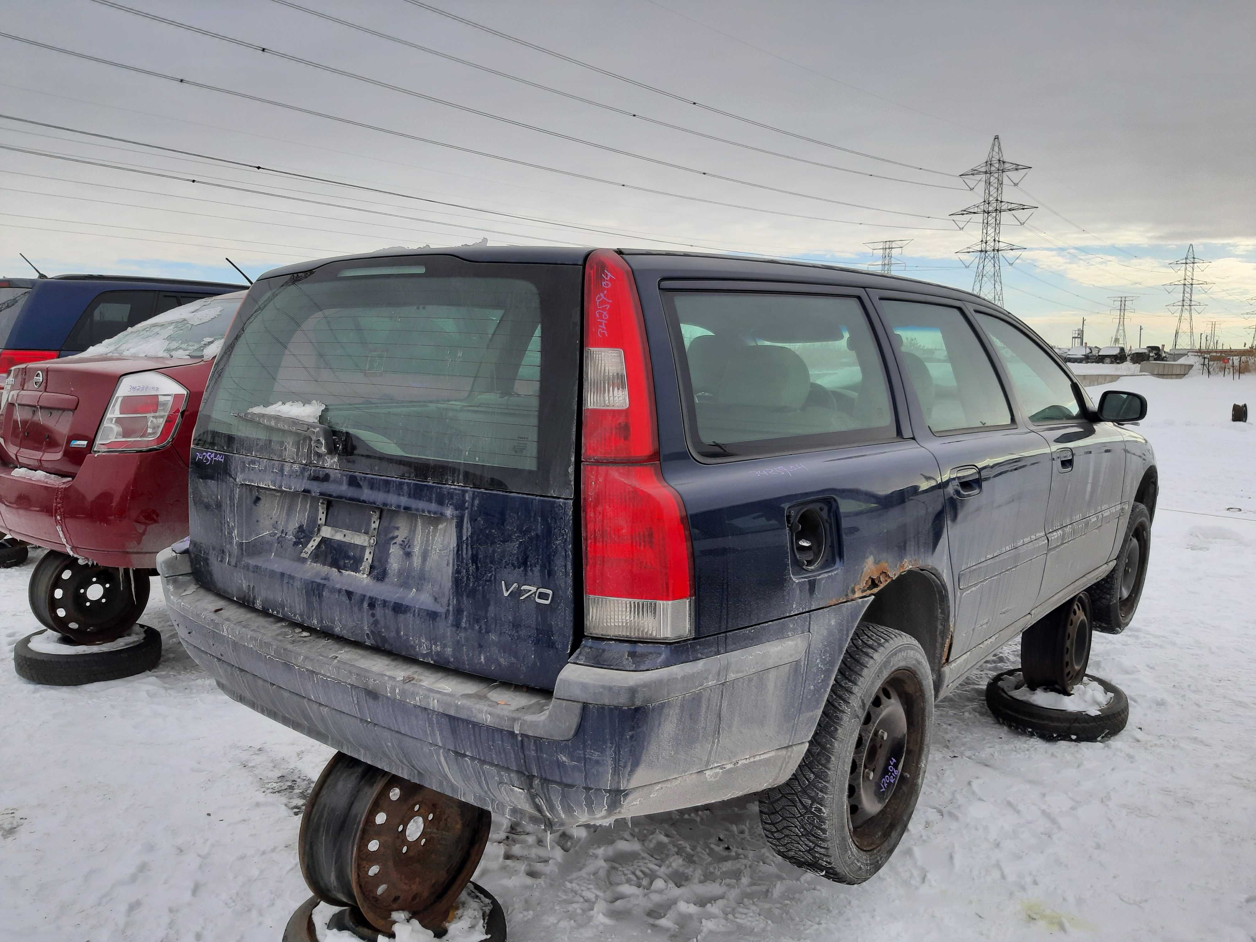 VOLVO V70 2004
