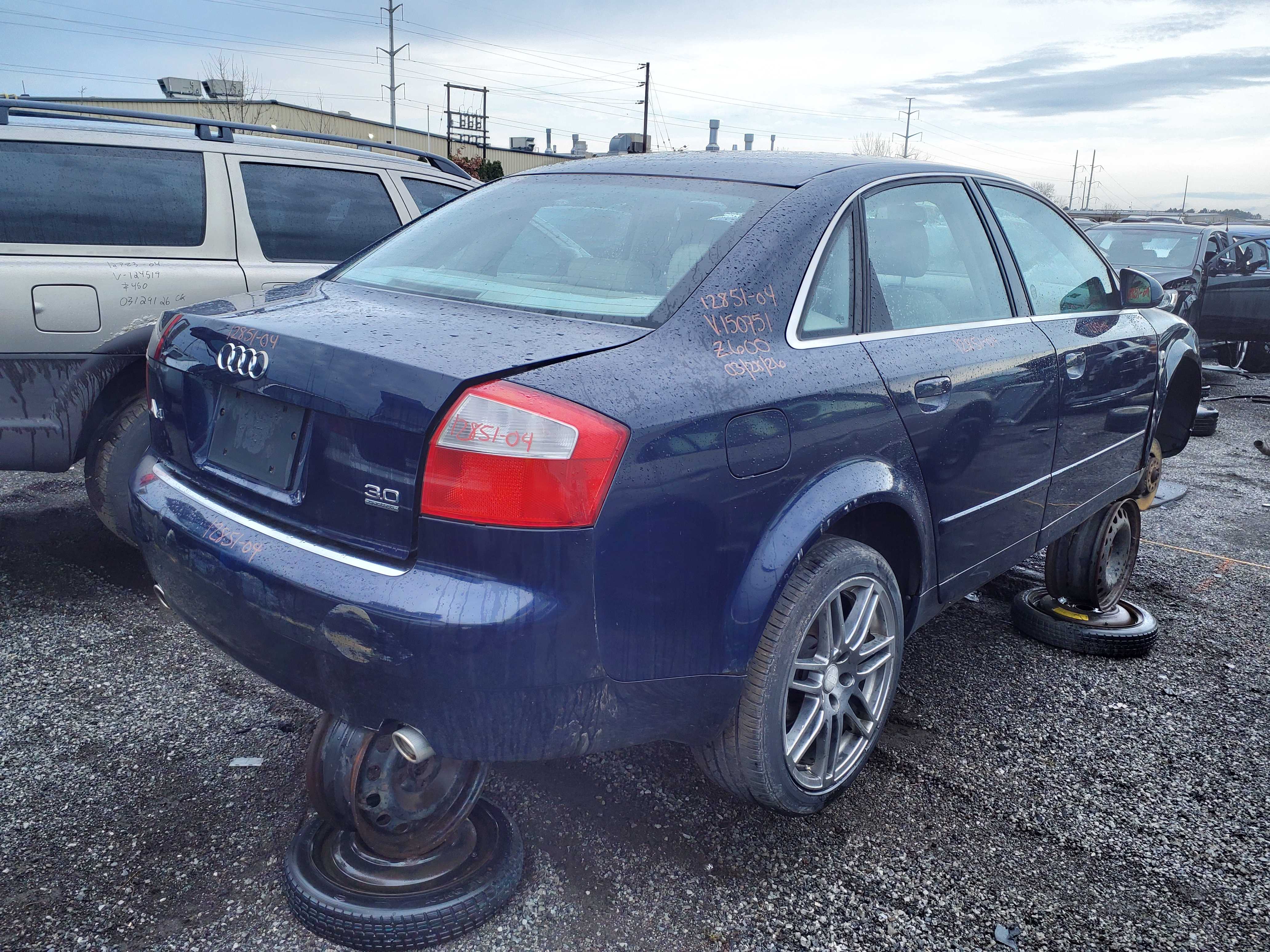 AUDI A4 2004