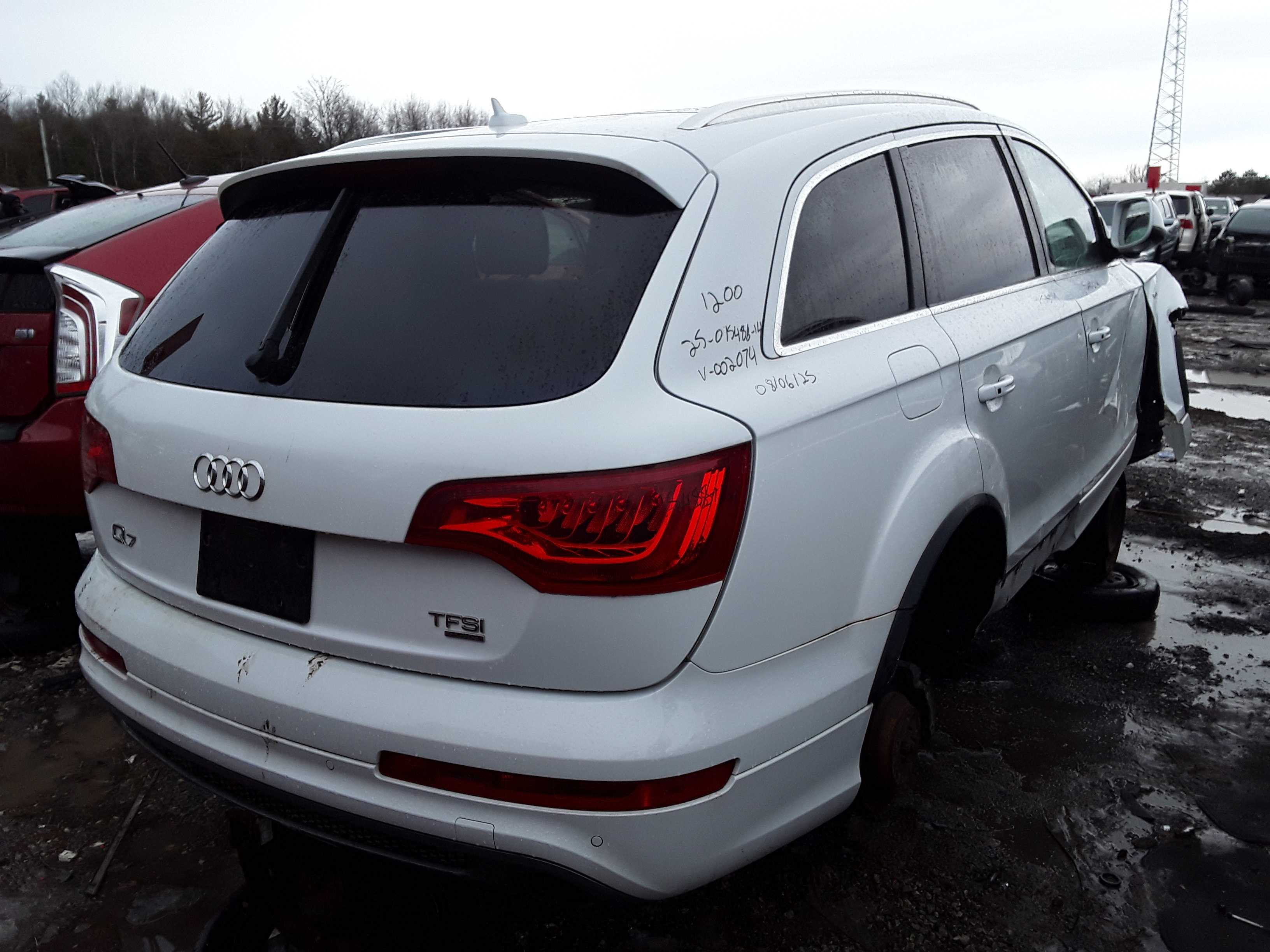 AUDI Q7 2014