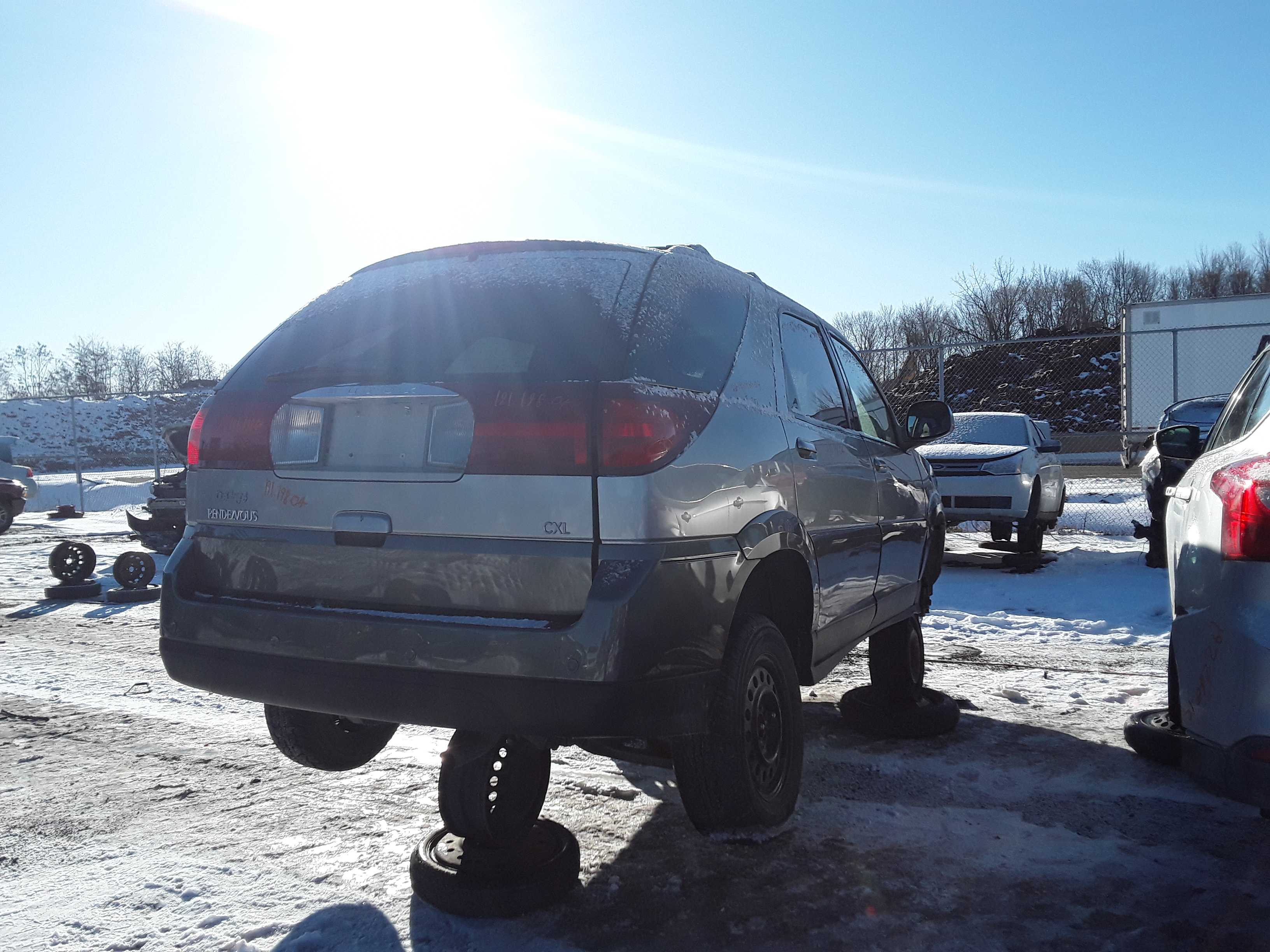 BUICK RENDEZVOUS 2004