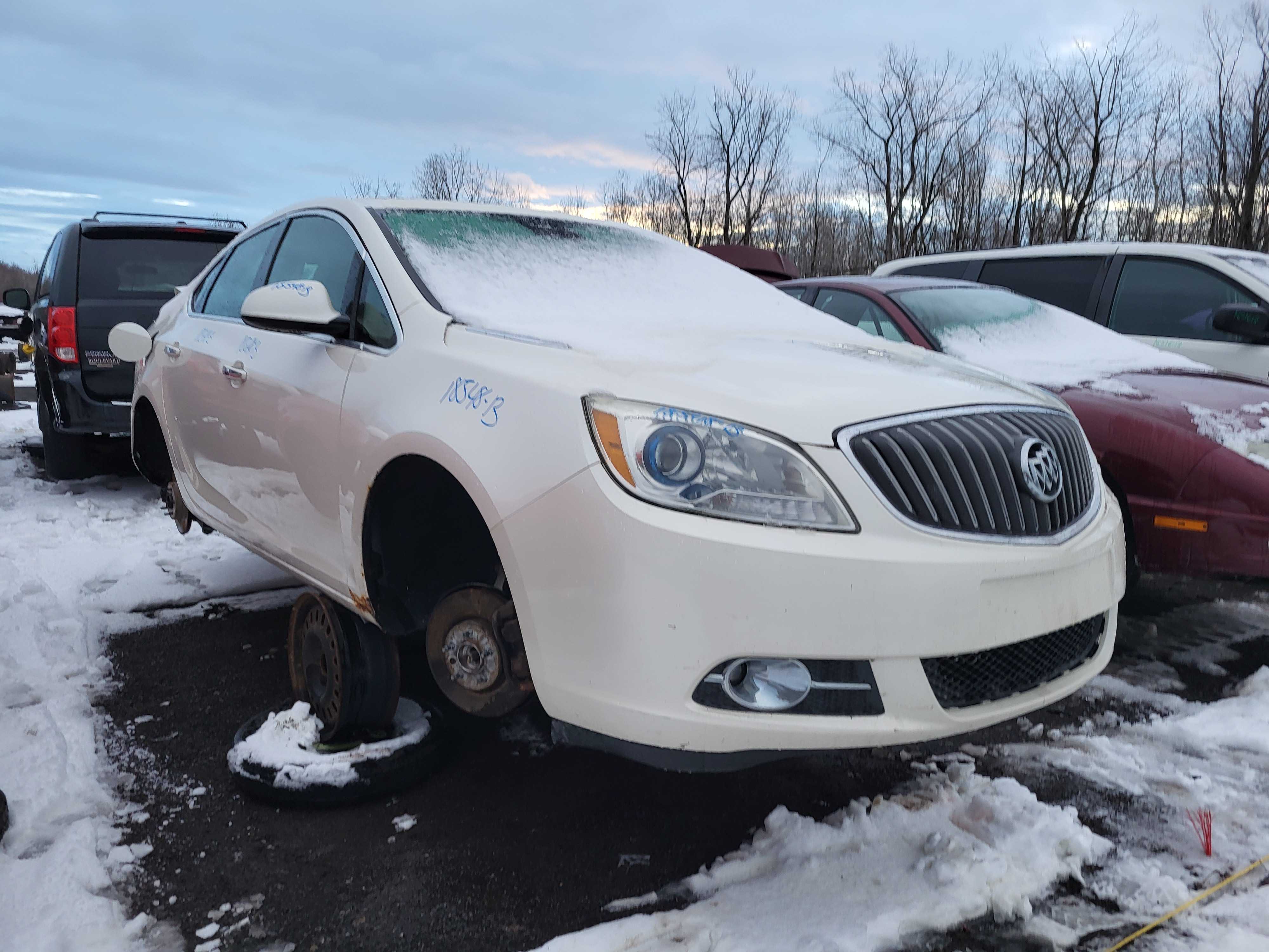 BUICK VERANO 2013