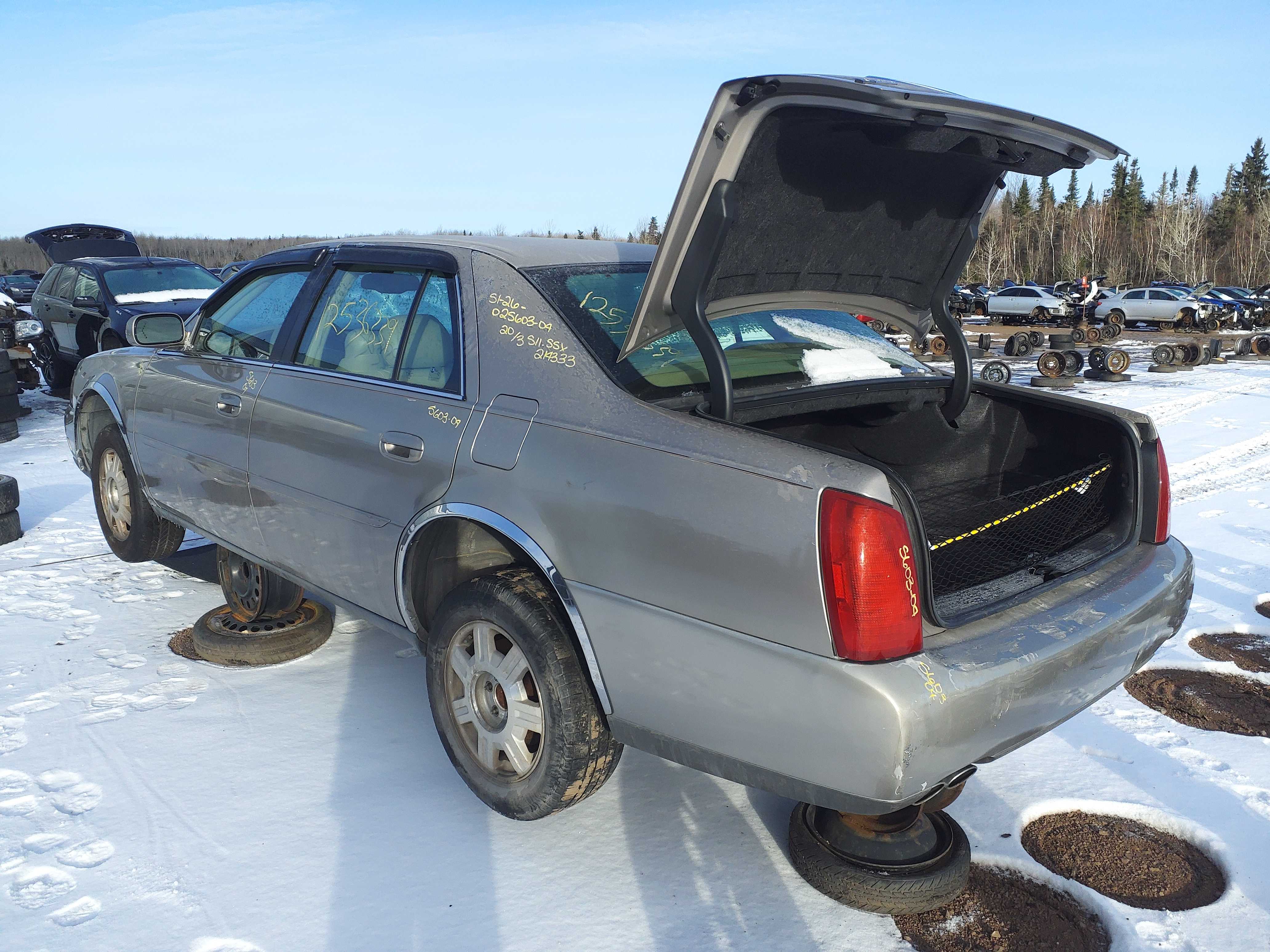 CADILLAC DEVILLE 2004