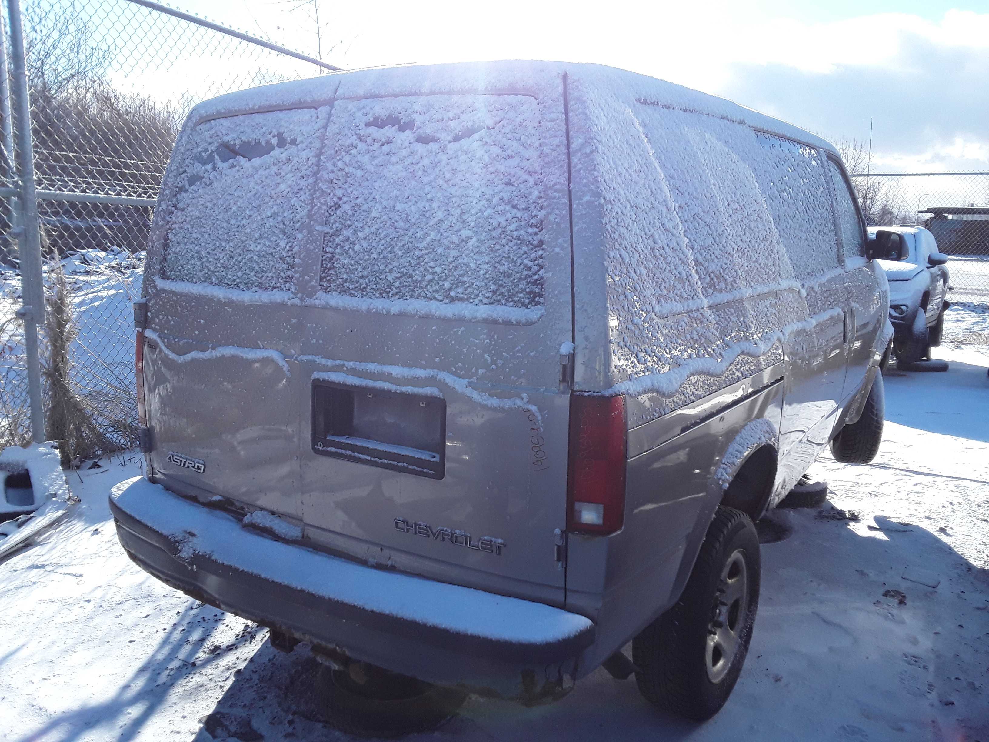 CHEVROLET ASTRO 2005