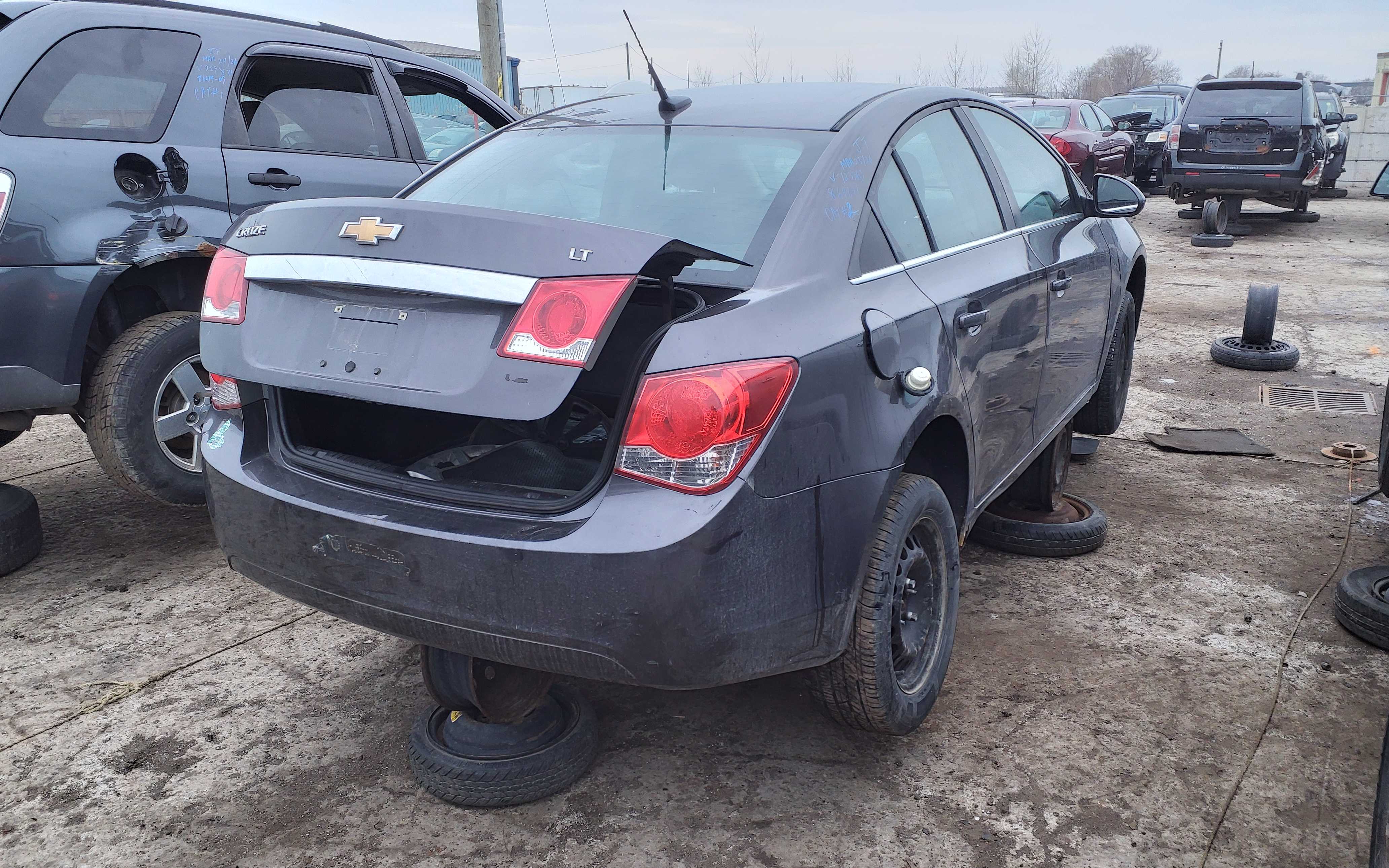 CHEVROLET CRUZE 2011