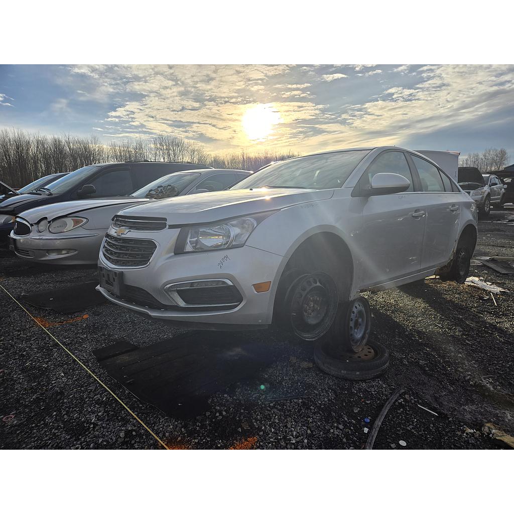 CHEVROLET CRUZE 2015