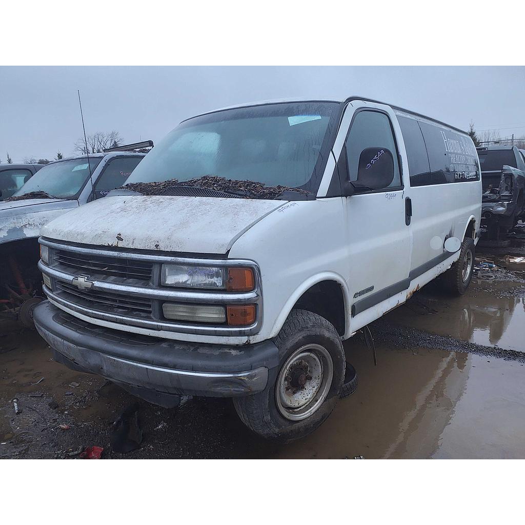CHEVROLET EXPRESS VAN 2001