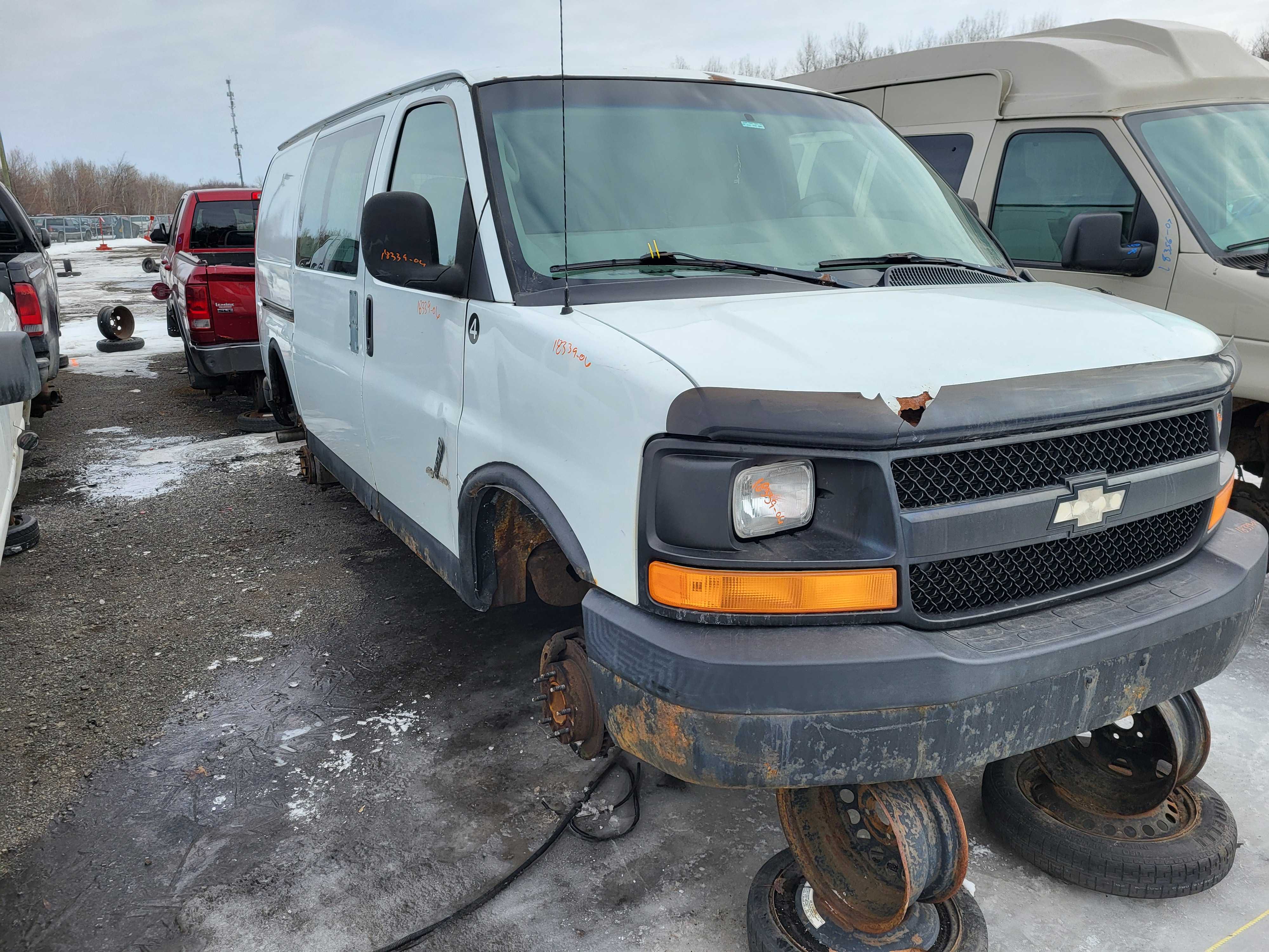 CHEVROLET EXPRESS VAN 2006