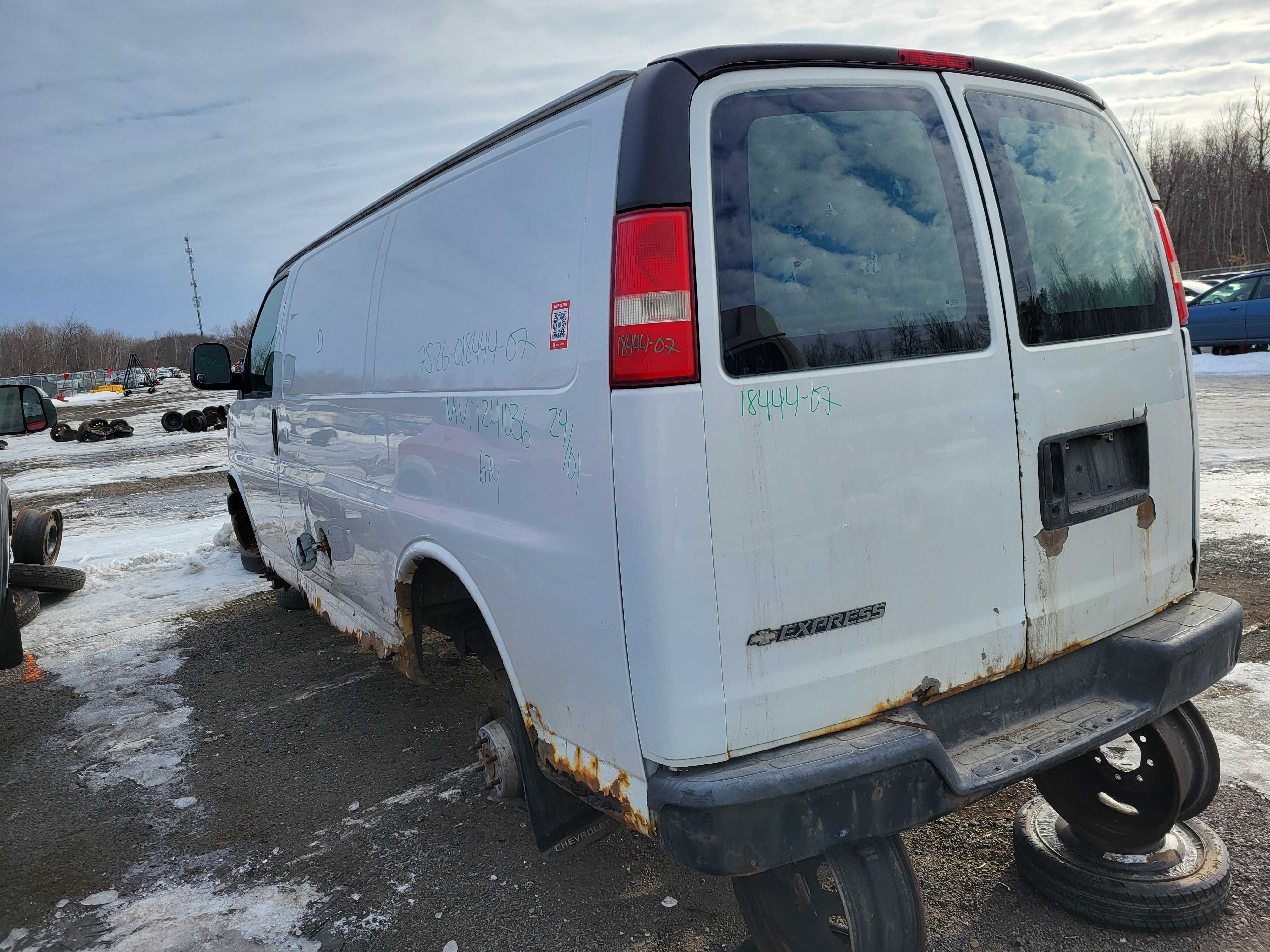 CHEVROLET EXPRESS VAN 2007