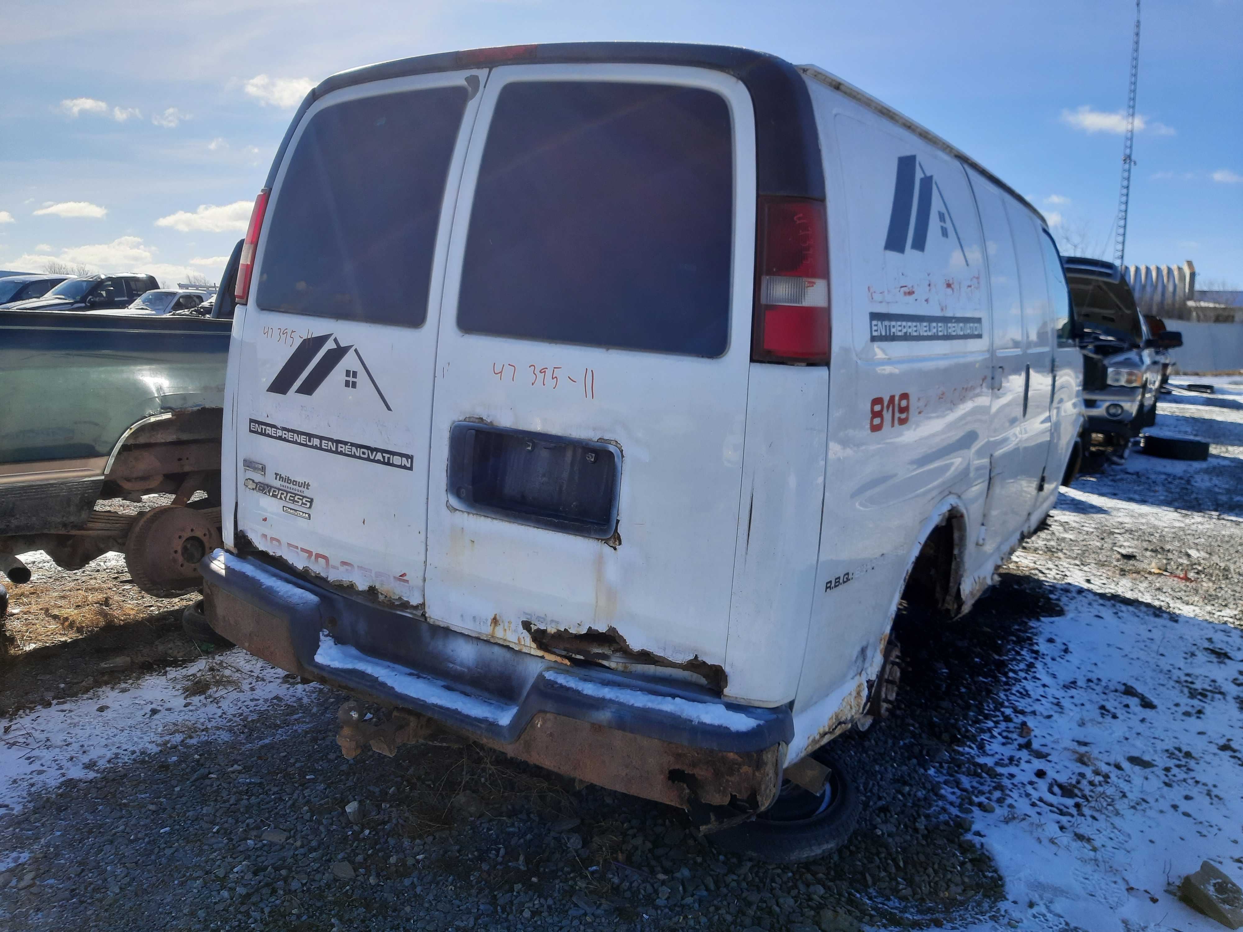 CHEVROLET EXPRESS VAN 2011