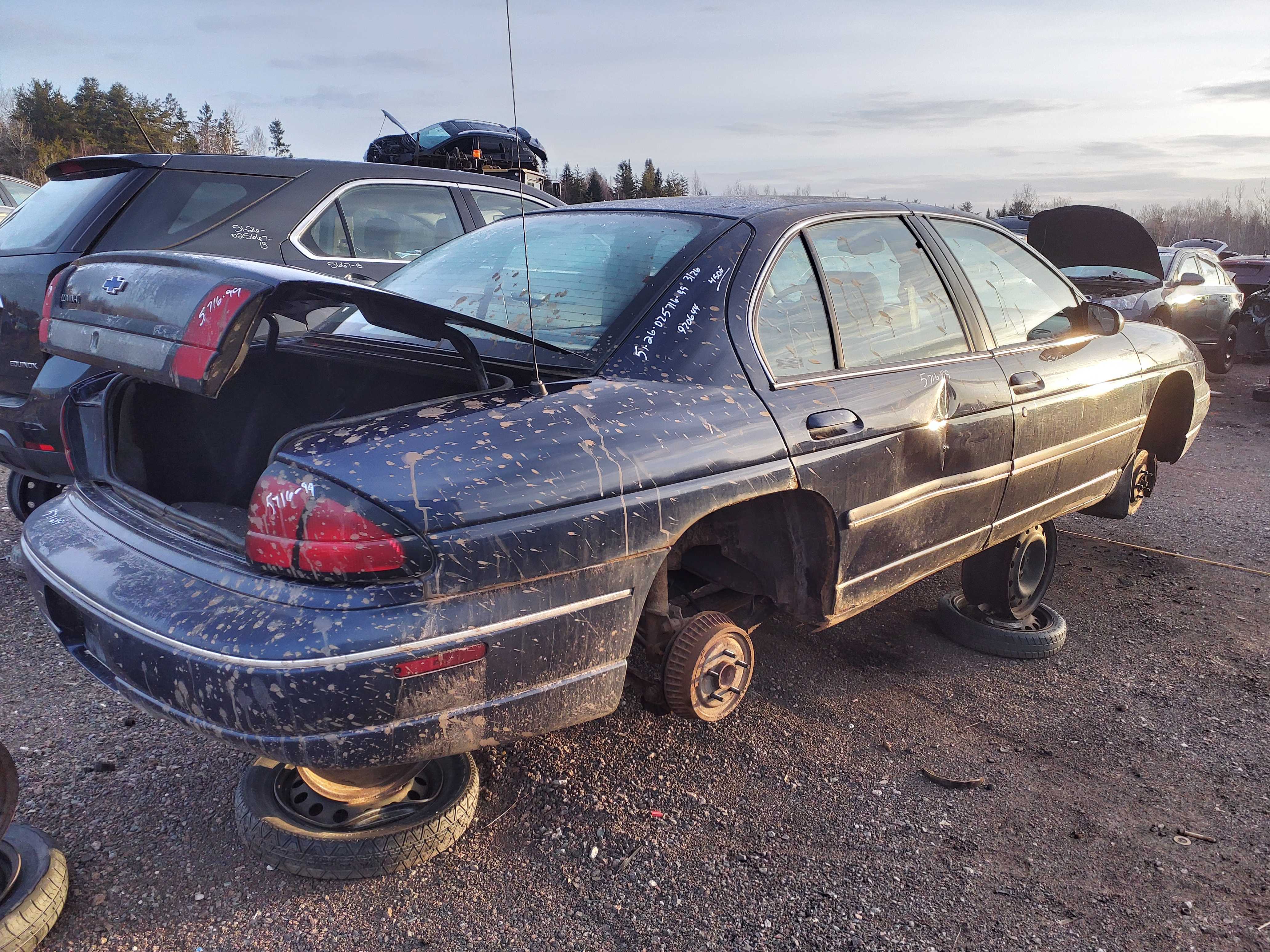 CHEVROLET LUMINA 1999