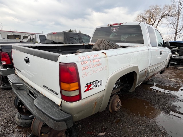 CHEVROLET SILVERADO 1500 2000