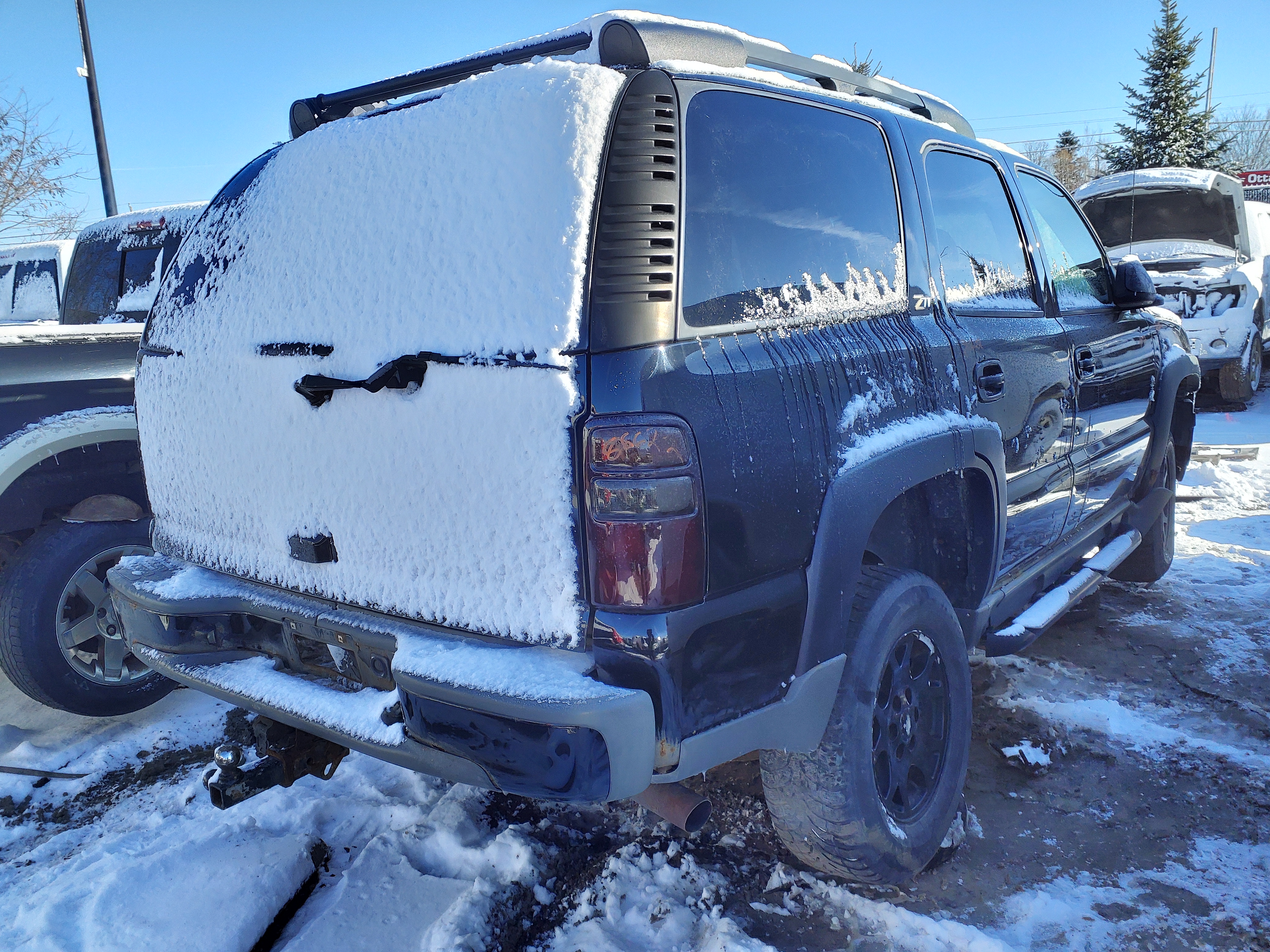 CHEVROLET TAHOE 2003