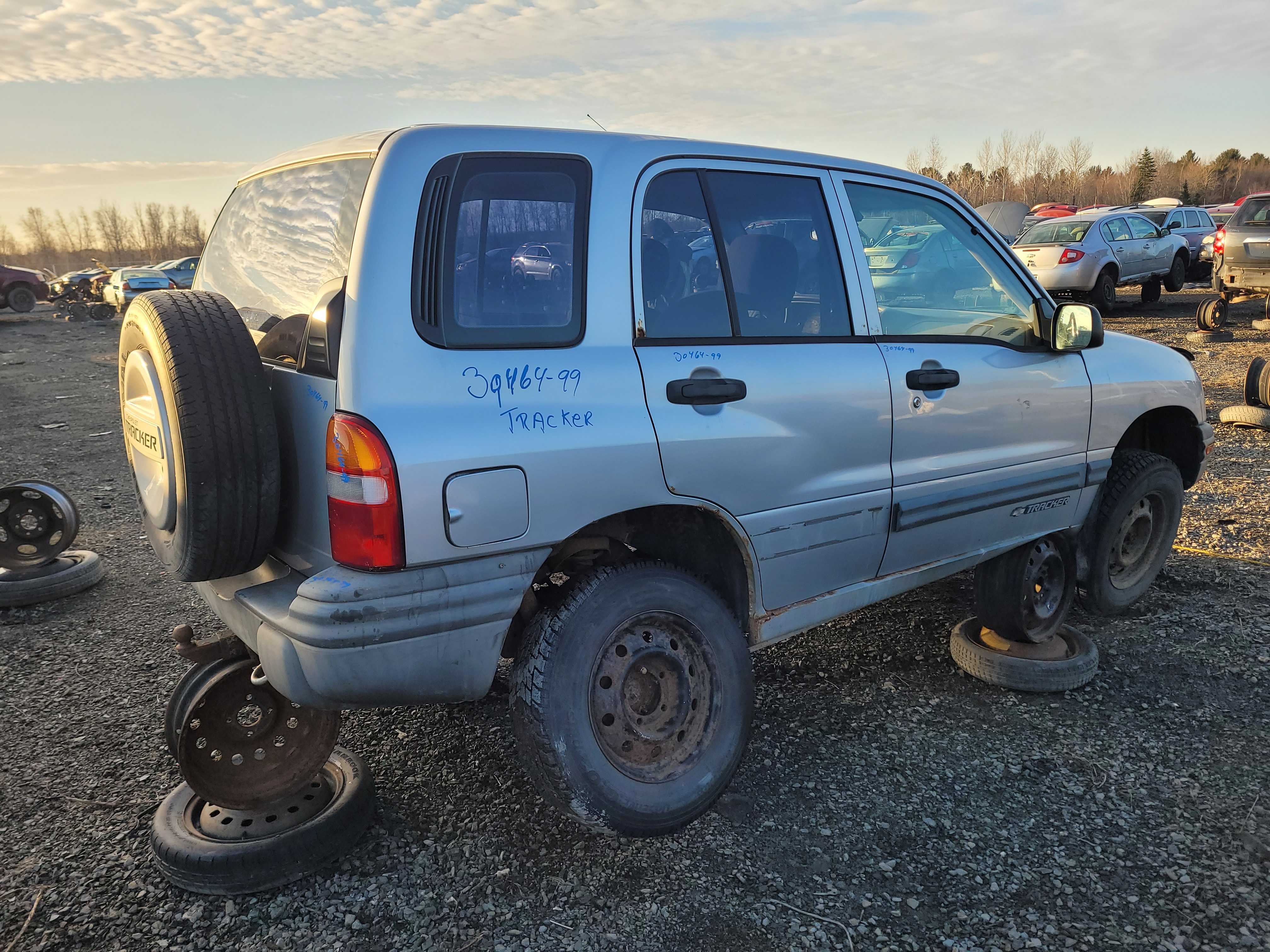 CHEVROLET TRACKER 1999