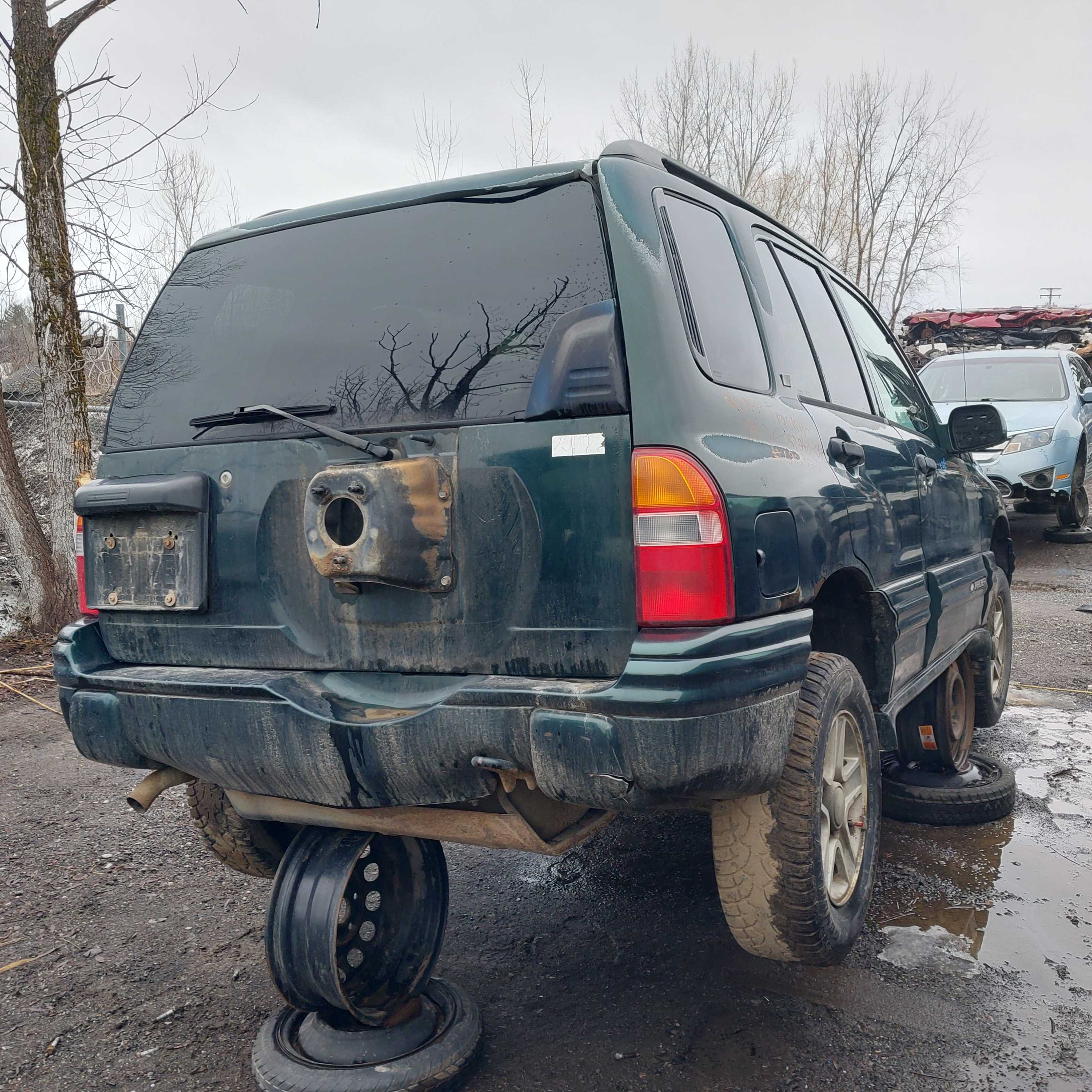 CHEVROLET TRACKER 2004