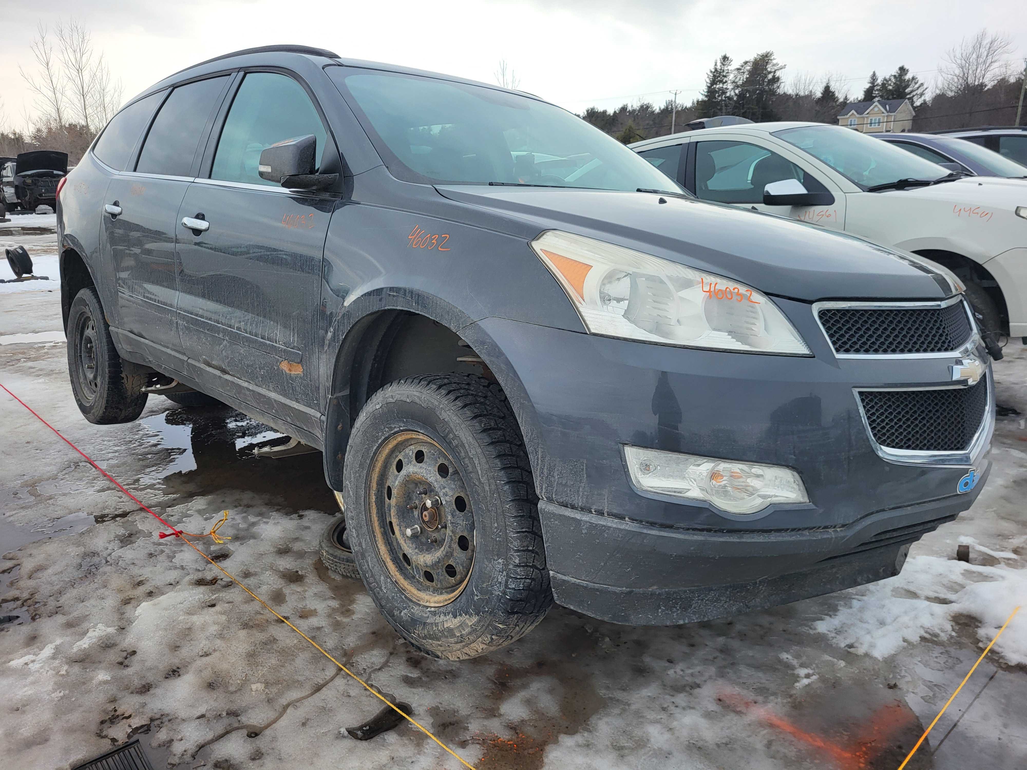 CHEVROLET TRAVERSE 2010